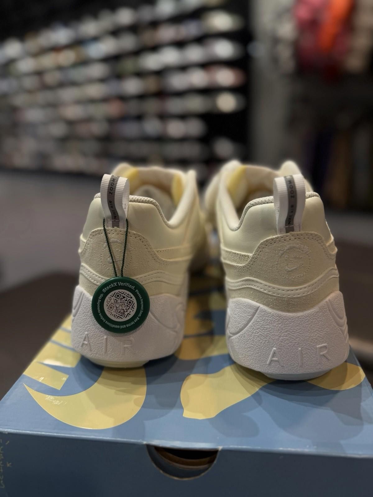Nike Nike Travis Scott Zoom Field Jaxx SP Sail Size 13 White F&F Size US 13 / EU 46 - 8 Thumbnail