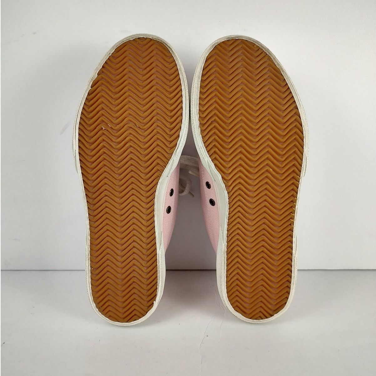 Nike VTG Nike Agassi pink canvas casual streetwear shoes womens 8 Size US 8 / IT 38 - 8 Thumbnail