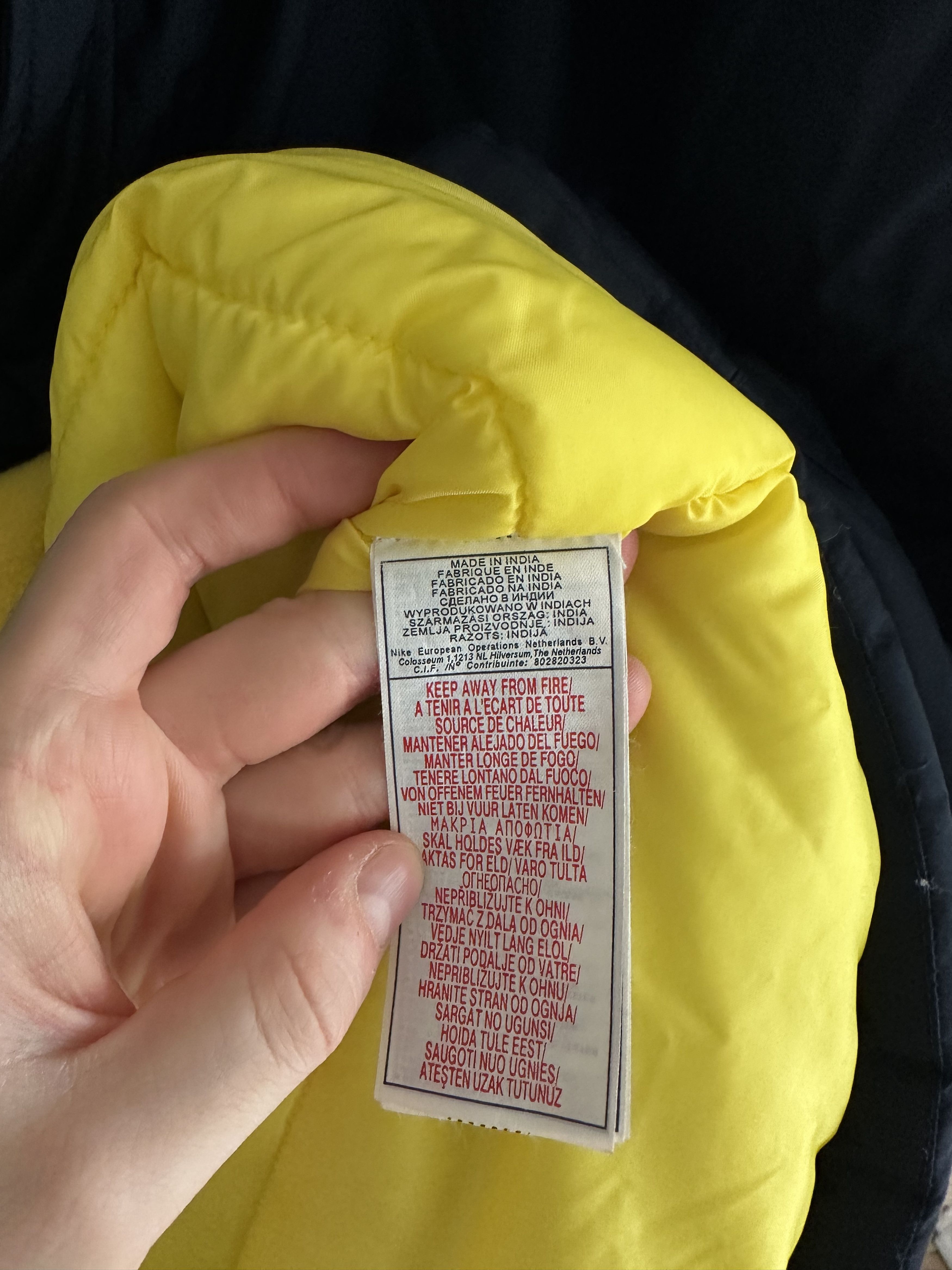 Nike Vintage Internazionale Inter Football Jacket Puffer Size US L / EU 52-54 / 3 - 15 Thumbnail