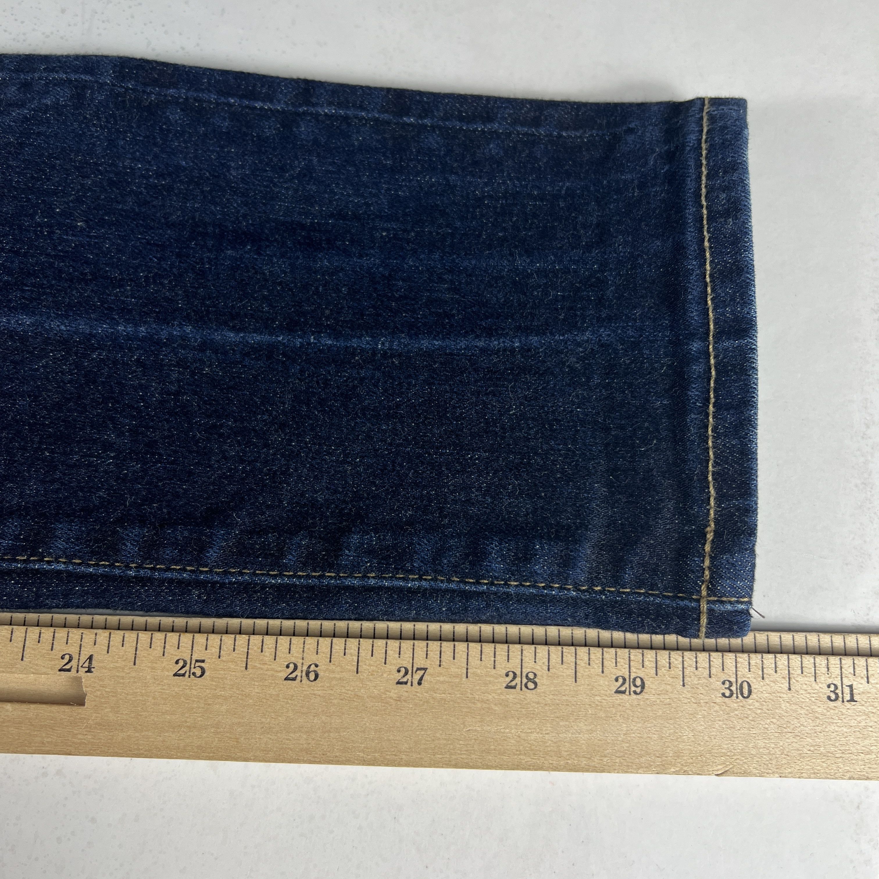 Uniqlo Uniqlo Jean Skinny Tapered Selvedge Kaihara Dark Blue Denim Size US 30 / EU 46 - 15 Thumbnail