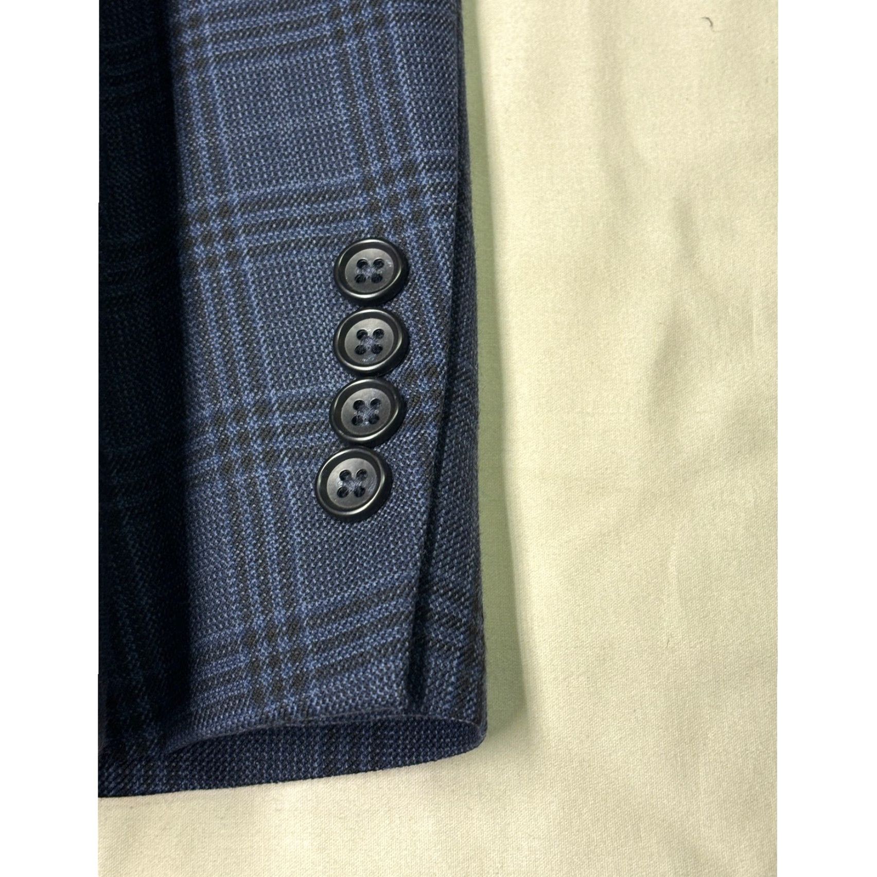 Jos. A. Bank Jos A Bank Signature Mens 41 Long Navy Blue Plaid 100% Wool Tailored Sport Coat Blazer Shirt Jacket? Size 42R - 3 Thumbnail