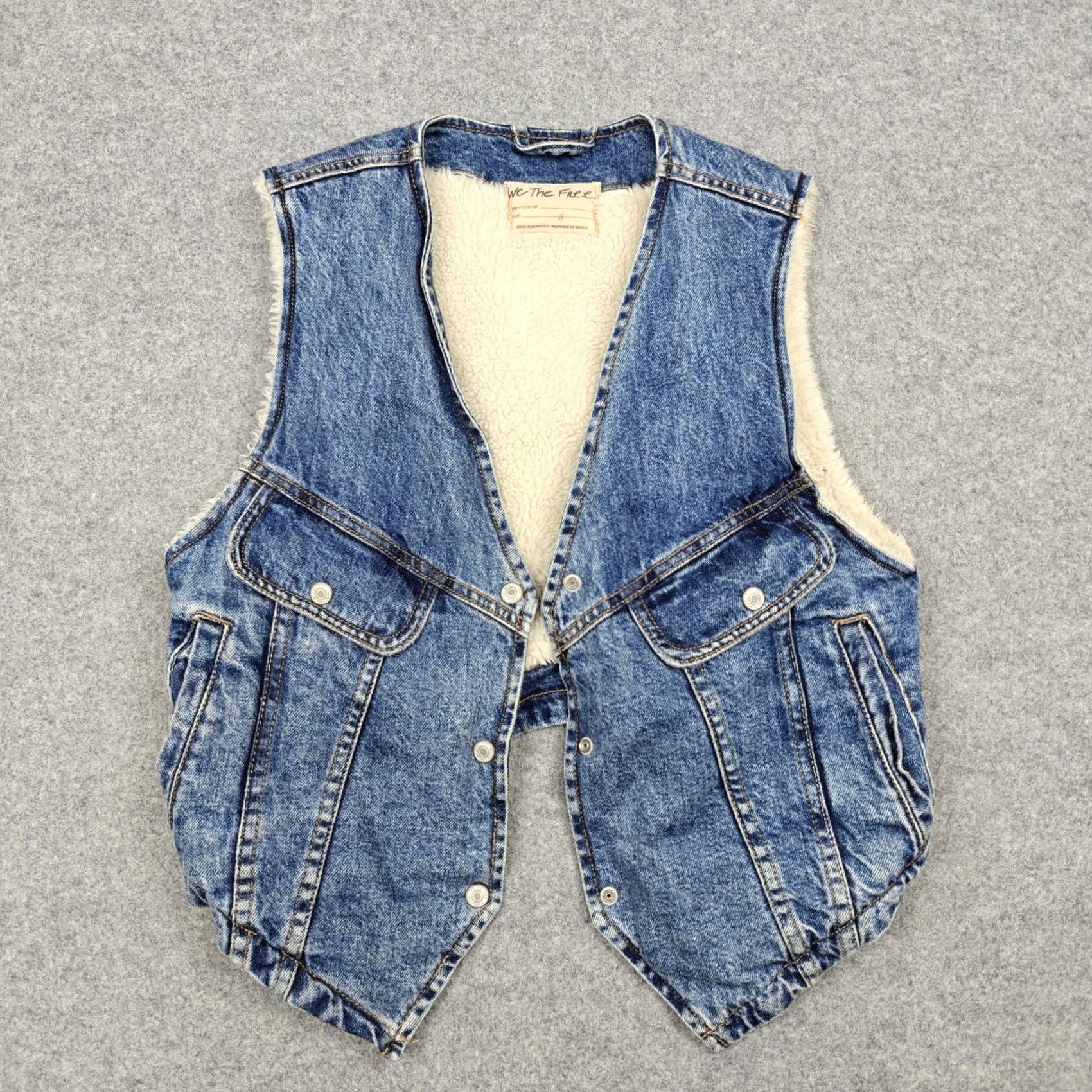 Vintage We The Free Vest Womens Small Blue Denim Sherpa Lined Snap Front Pockets Western Vest Shirt? Size S / US 4 / IT 40 - 2 Thumbnail