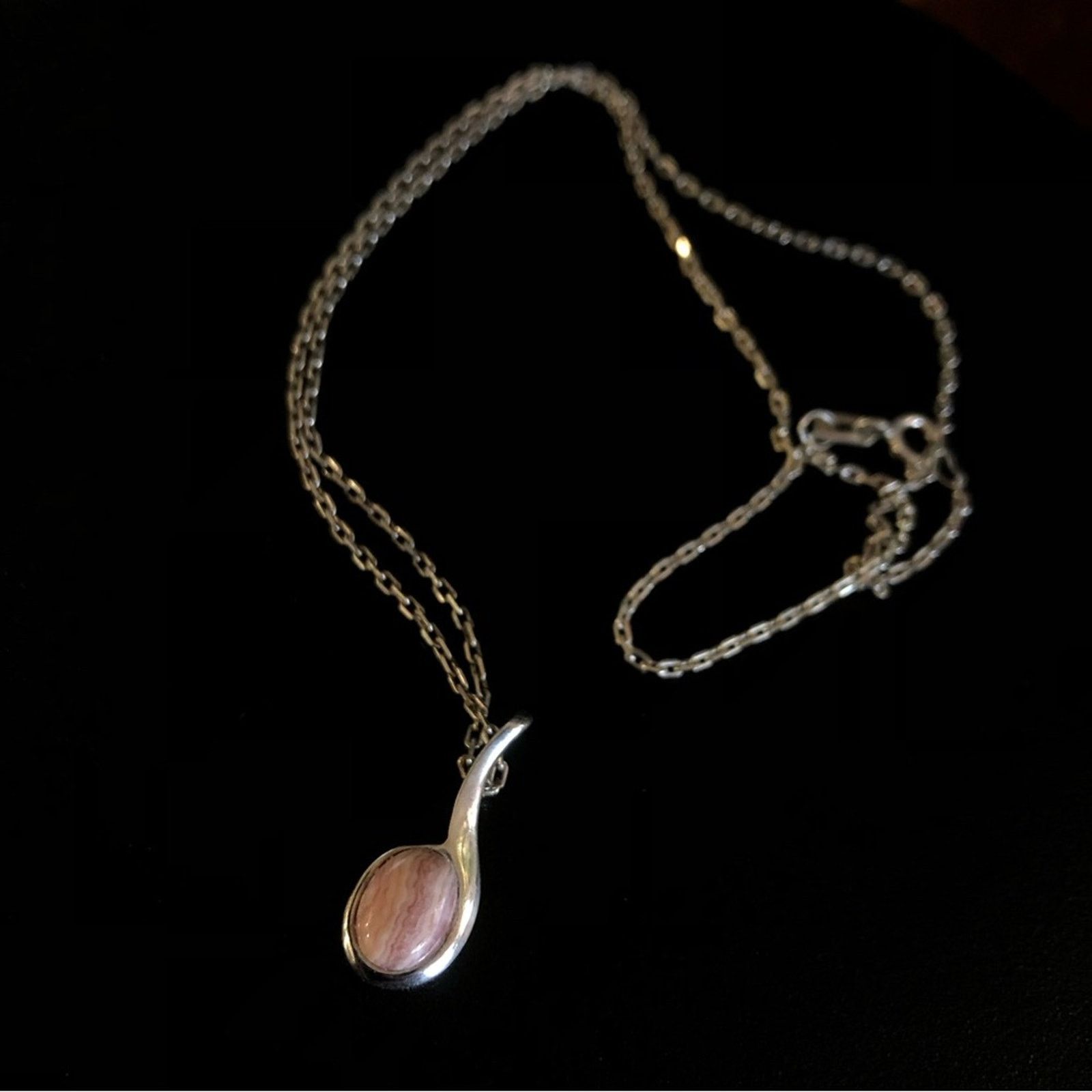 Jewelry Rhodochrosite oval stone 925 swirl pendant necklace Size ONE SIZE - 1 Thumbnail