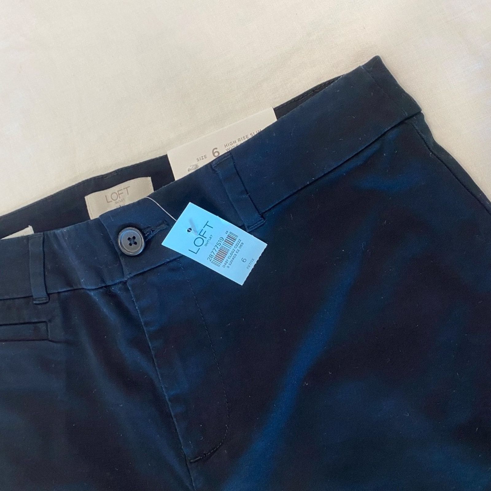 Loft NWT LOFT Women's High-Rise Slim Wide Leg Crop Pants - 6P Size 28" / US 6 / IT 42 - 4 Thumbnail
