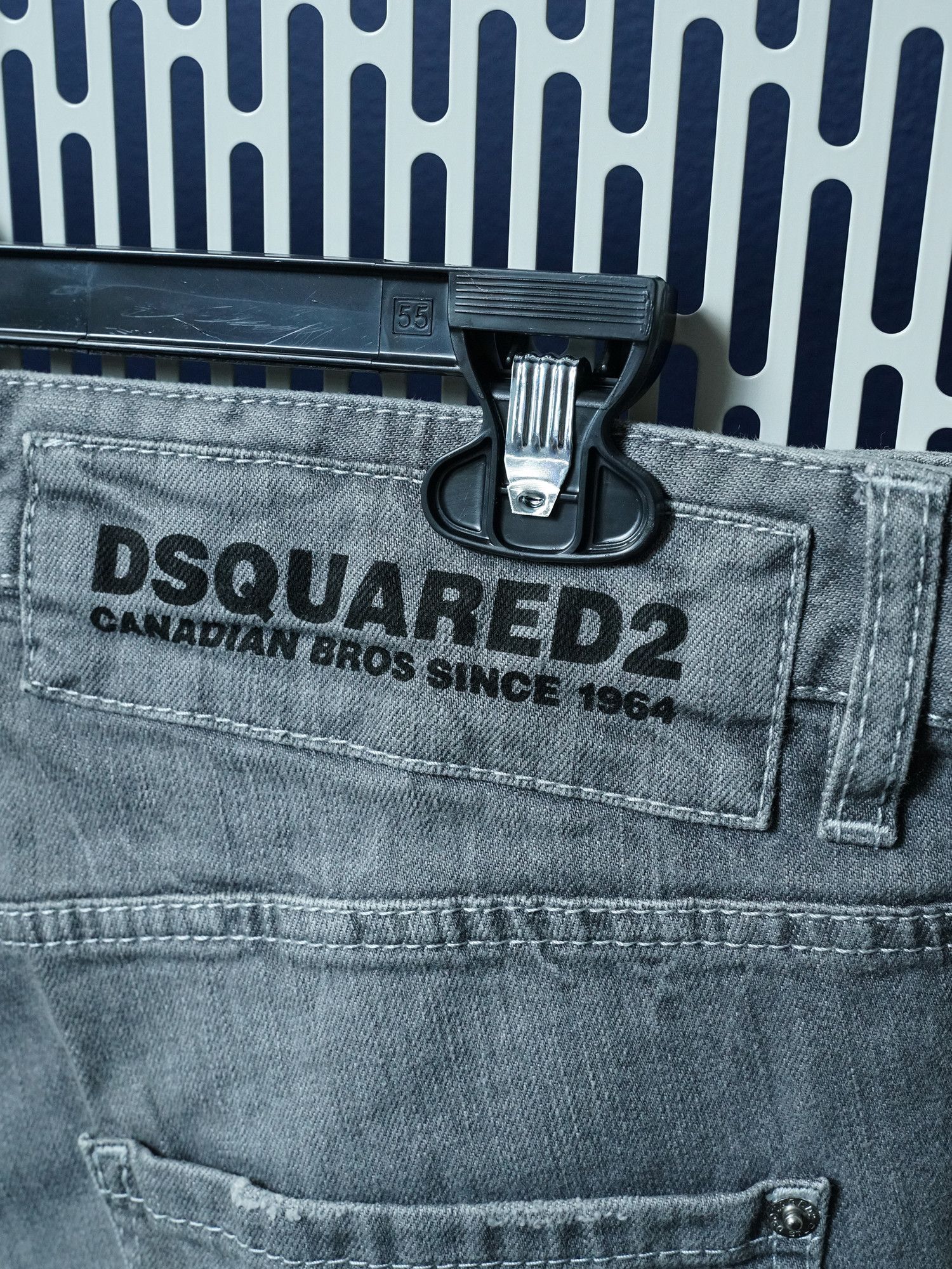 Dsquared2 DSQUARED2 Distressed Skinny Jeans Size 28" / US 6 / IT 42 - 8 Thumbnail