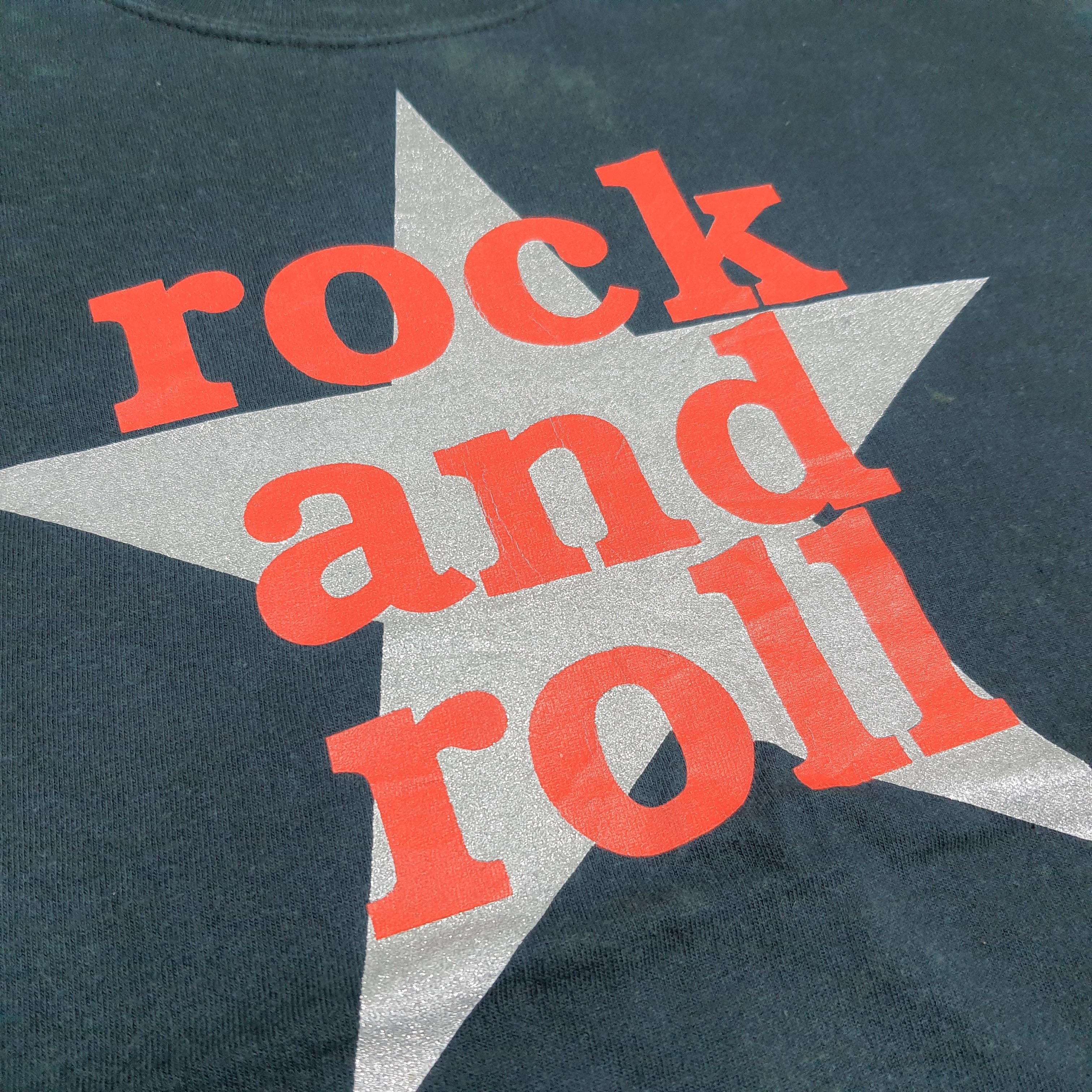 Japanese Brand Vintage B'z Japan Rock Band Rock and Roll Tshirt C285N20 Size US M / EU 48-50 / 2 - 2 Thumbnail