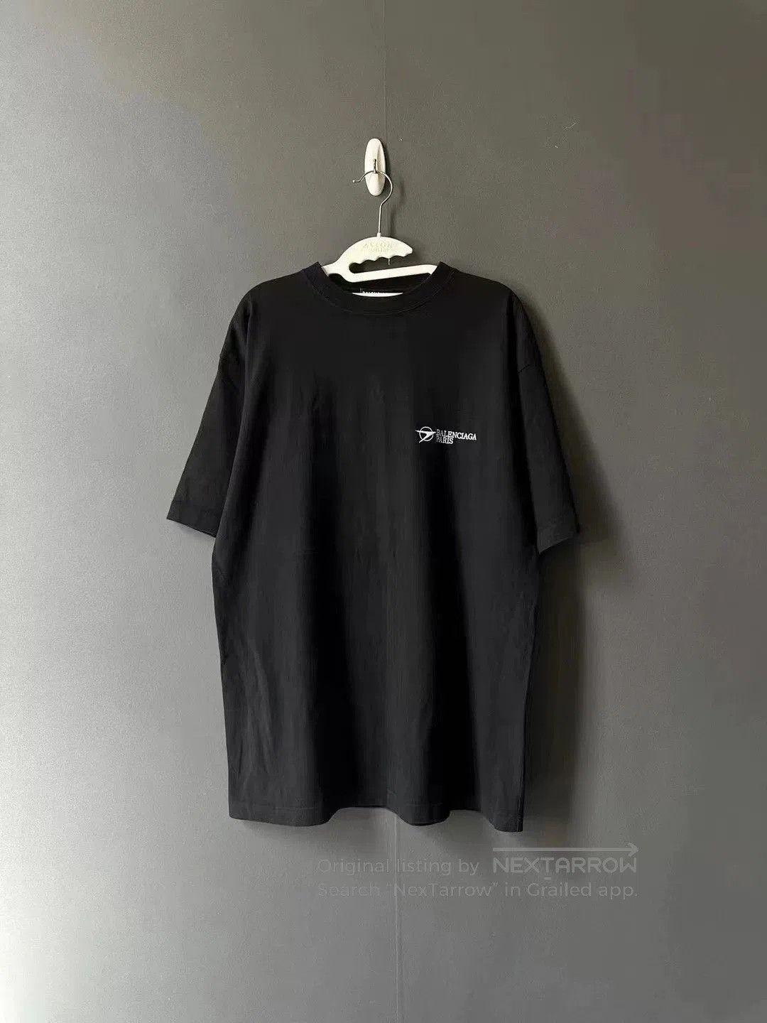 Balenciaga Balenciaga Arrow Embroidery Black Short-Sleeve T-shirt. Size US M / EU 48-50 / 2 - 1 Thumbnail