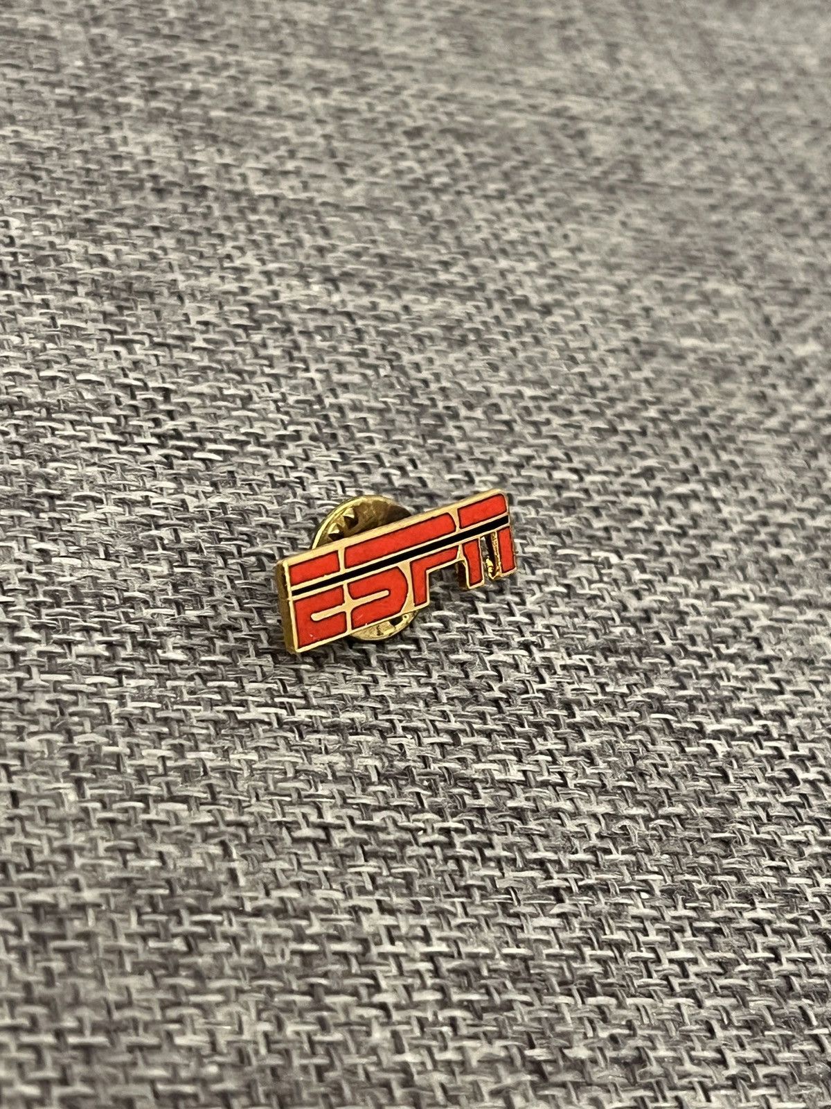 Garbage TV × Vintage ESPN tv vintage pin Size ONE SIZE - 2 Thumbnail