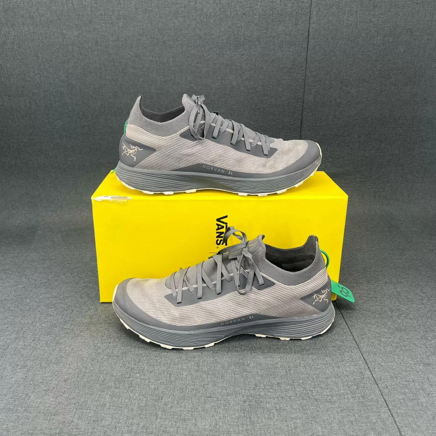 Arc'teryx Arc'teryx Norvan SL 3 Gray 40.5 Mint Size US 7.5 / EU 40-41 - 3 Thumbnail