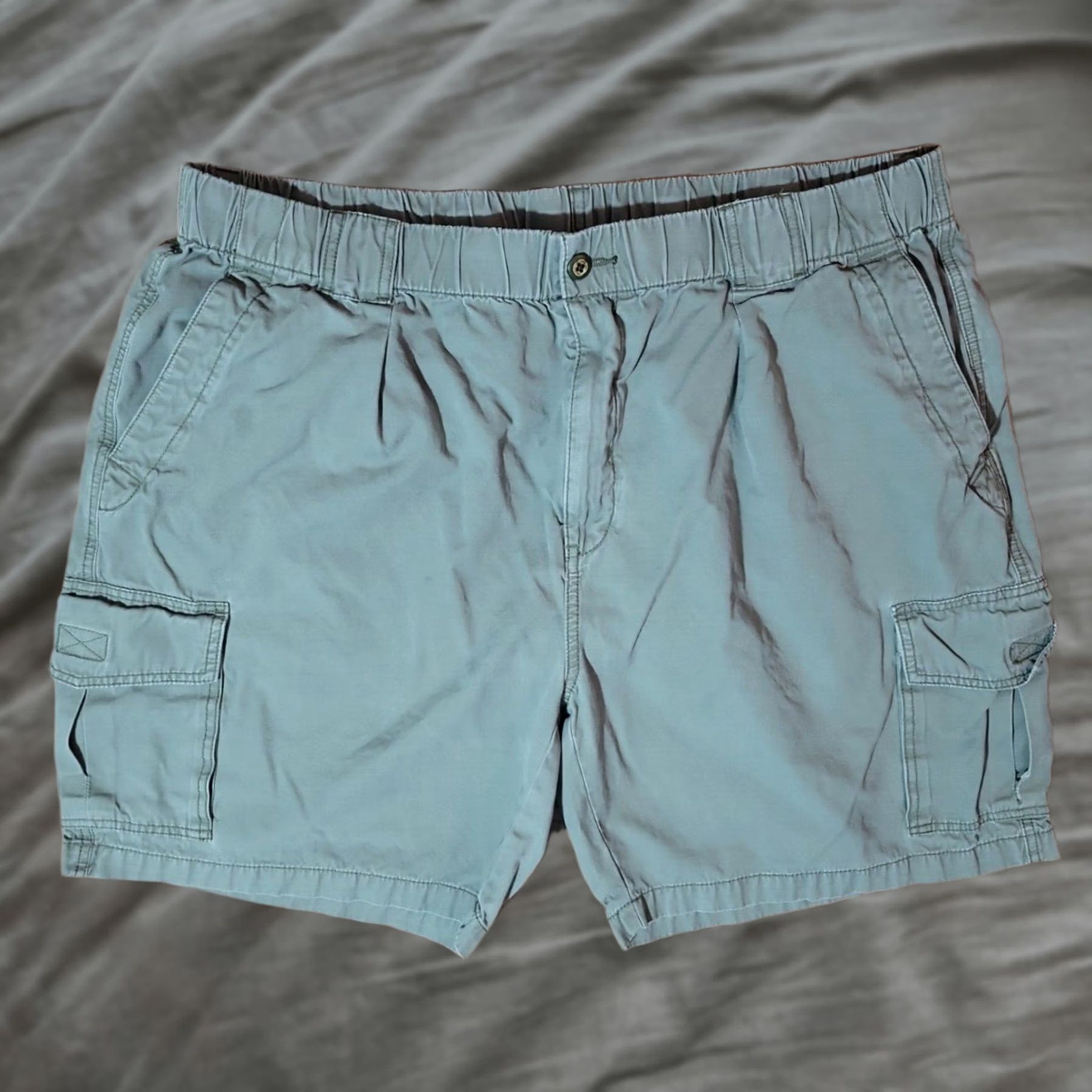Tommy Bahama Tommy Bahama Shorts Mens Size 2XL Green Chino Cargo Pocket Drawstring Stretch Size US 39 - 1 Thumbnail