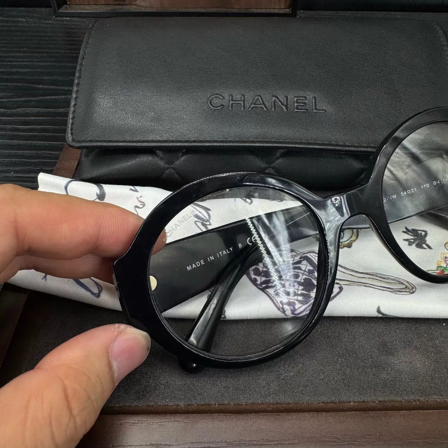 Chanel Chanel Gold Logo Round Frame Cute Glasses One Size Size ONE SIZE - 2 Thumbnail