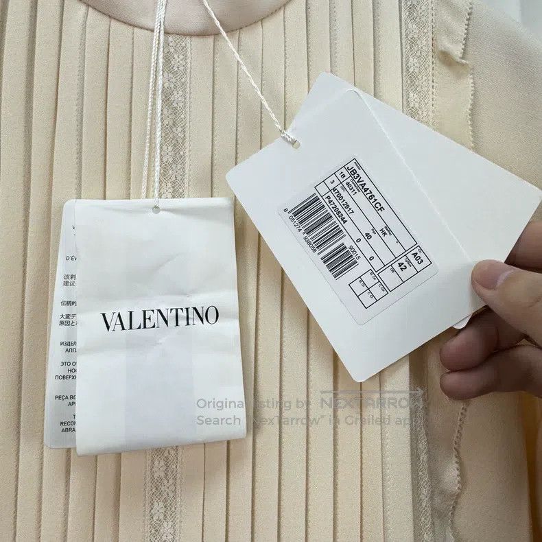 Valentino Valentino Heavy embroidered ruffled wool dress Size M / US 6-8 / IT 42-44 - 6 Thumbnail