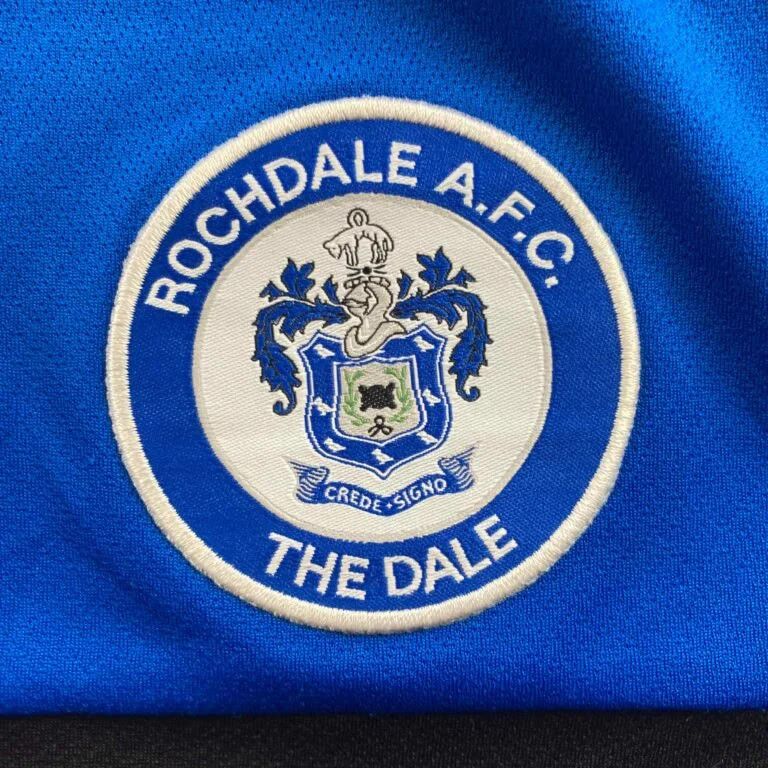 Errea Rochdale Errea training football jersey size S Size US S / EU 44-46 / 1 - 4 Thumbnail