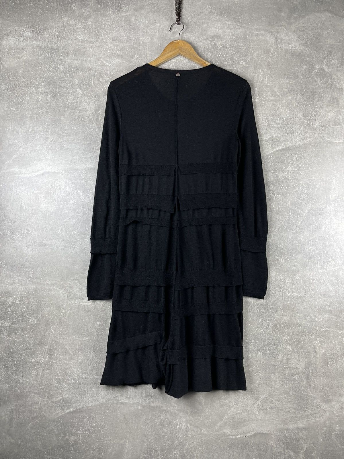 Other Liviana Conti Merino Wool Knit Dress Black Front Long Sleeve Size M / US 6-8 / IT 42-44 - 6 Thumbnail