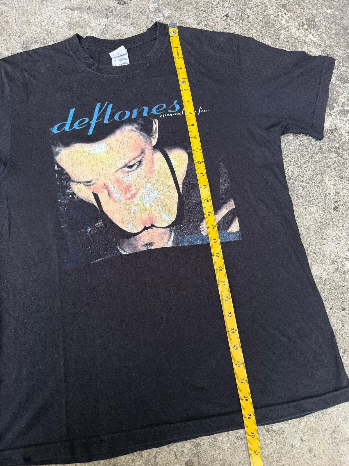 Band Tees Deftones Around the fur U.S Tshirt Size US L / EU 52-54 / 3 - 9 Thumbnail