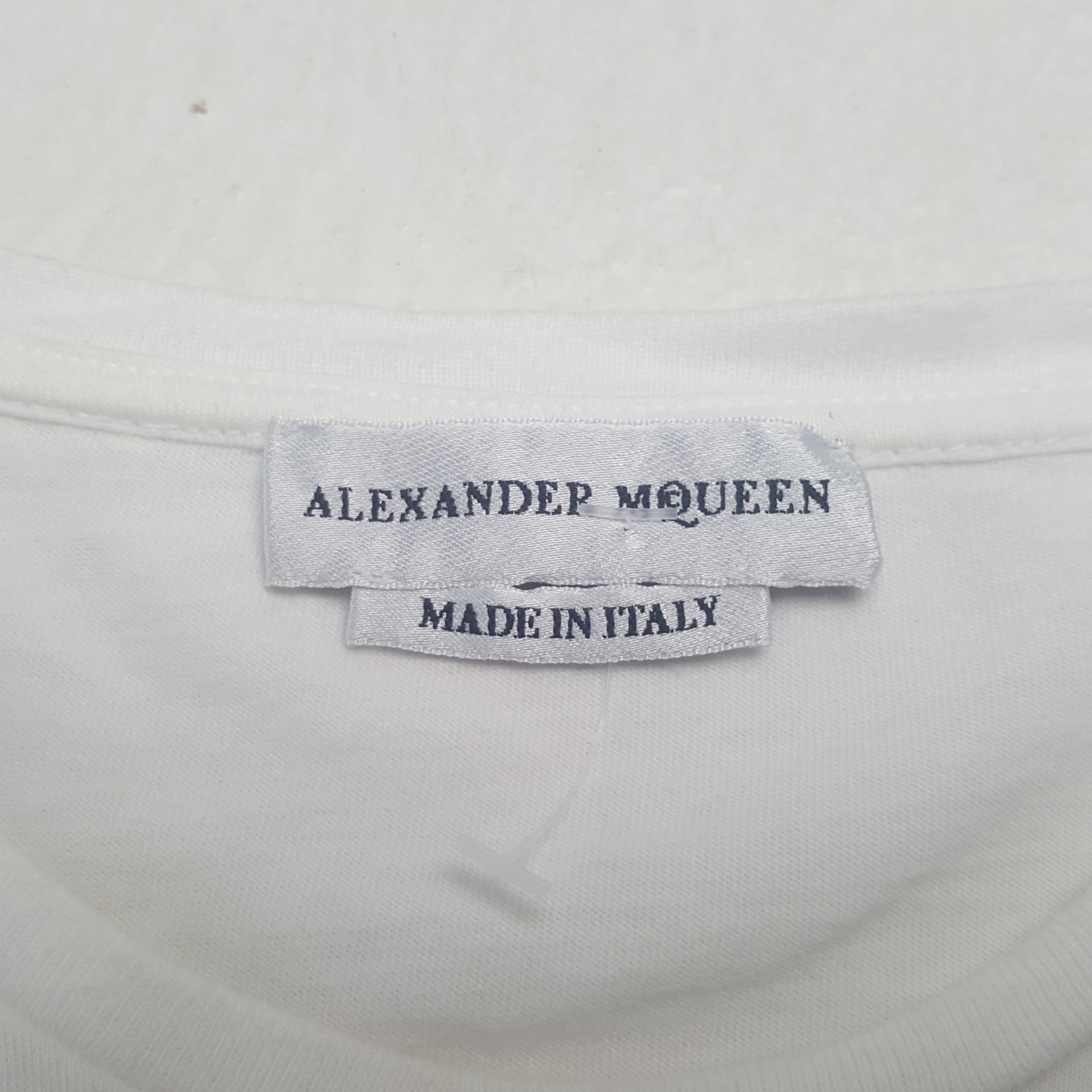 Alexander McQueen Alexander Mcqueen Fashion Style Tshirt C294N66 Size US M / EU 48-50 / 2 - 4 Thumbnail