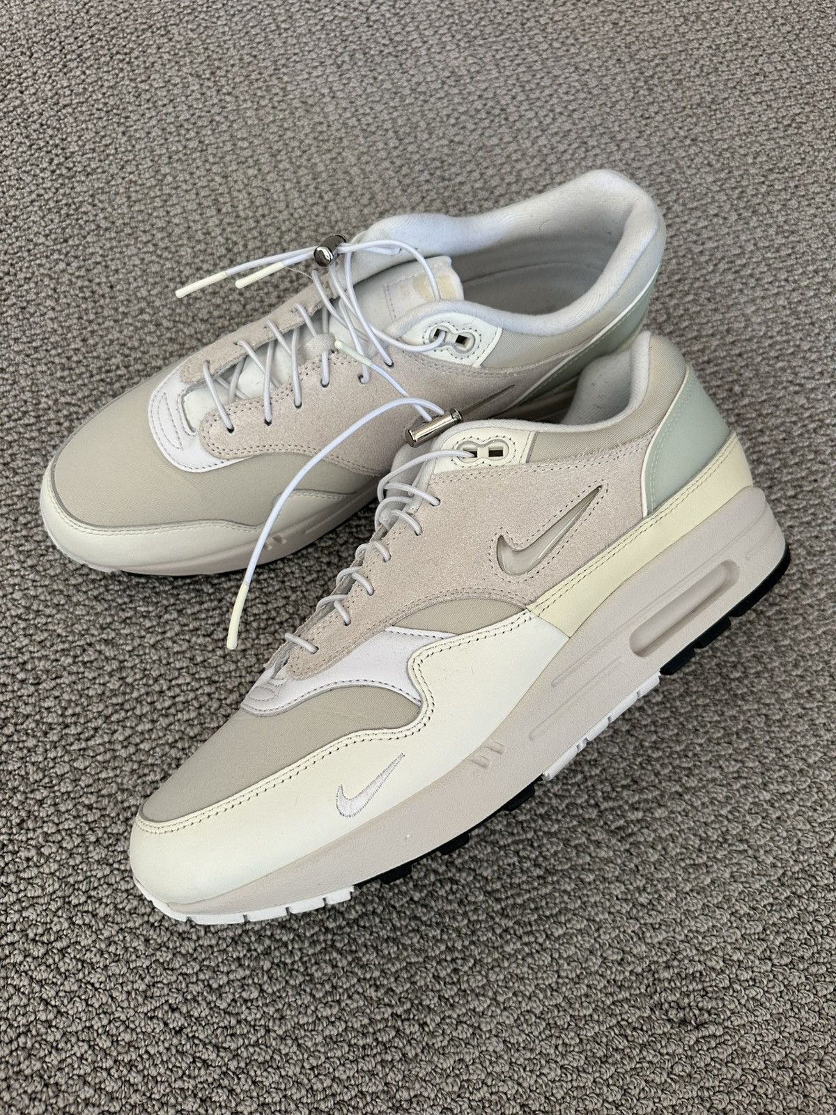 Air Max One PRM Hangul Day