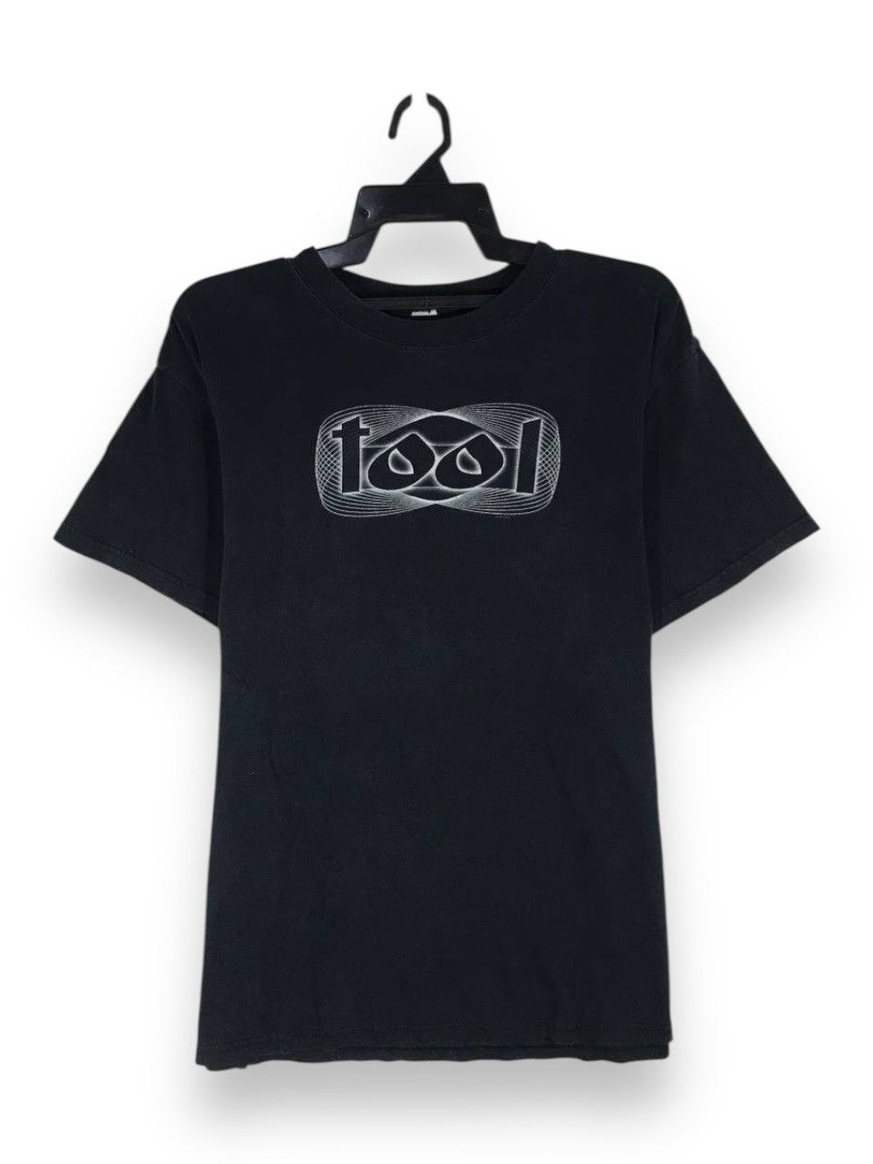 Vintage 2002 tool band