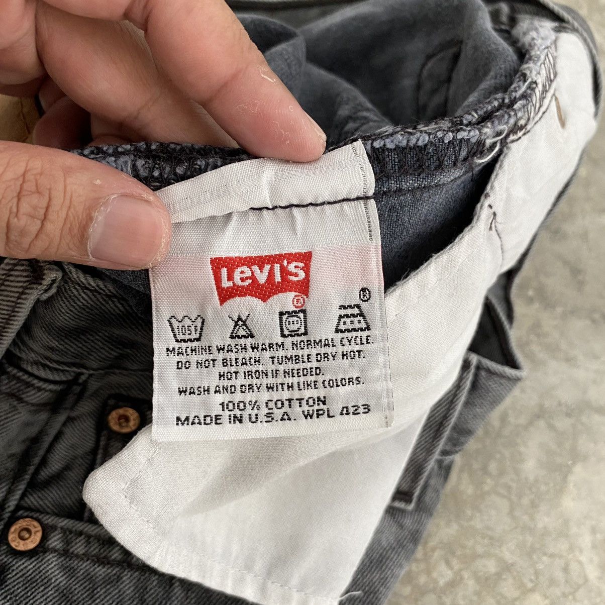 Levi's Vintage 1998 Levis 501 Faded Black Denim Jeans Size US 30 / EU 46 - 14 Thumbnail