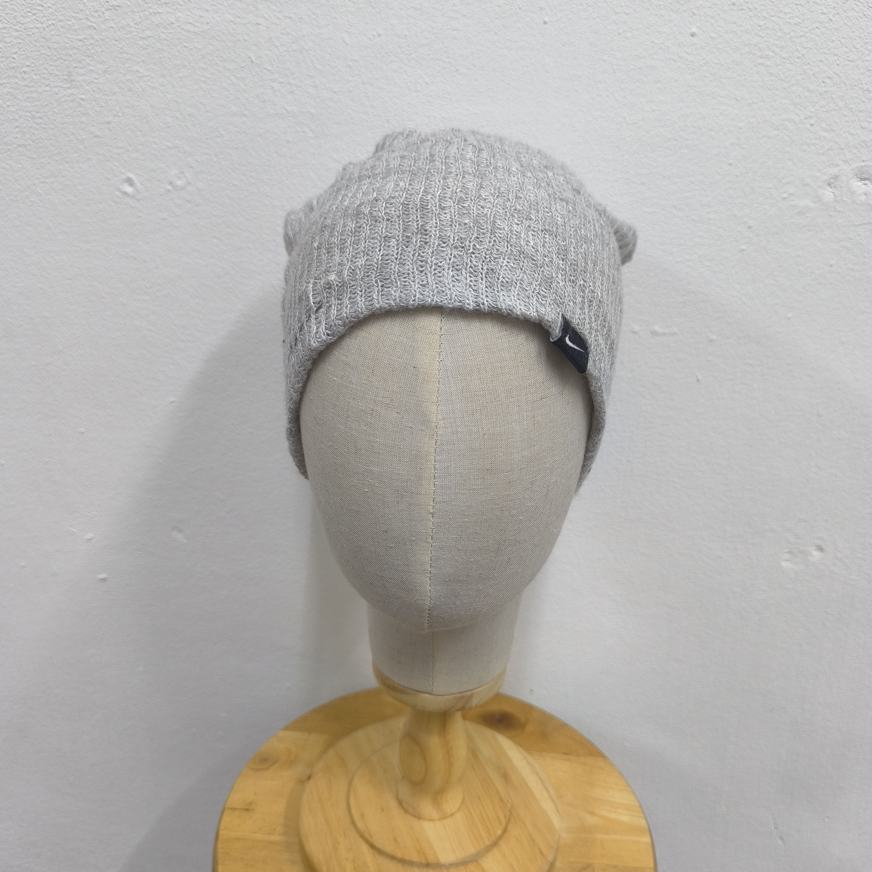 Nike 🌟Nike sportwear pull on beanie hat Size ONE SIZE - 2 Thumbnail