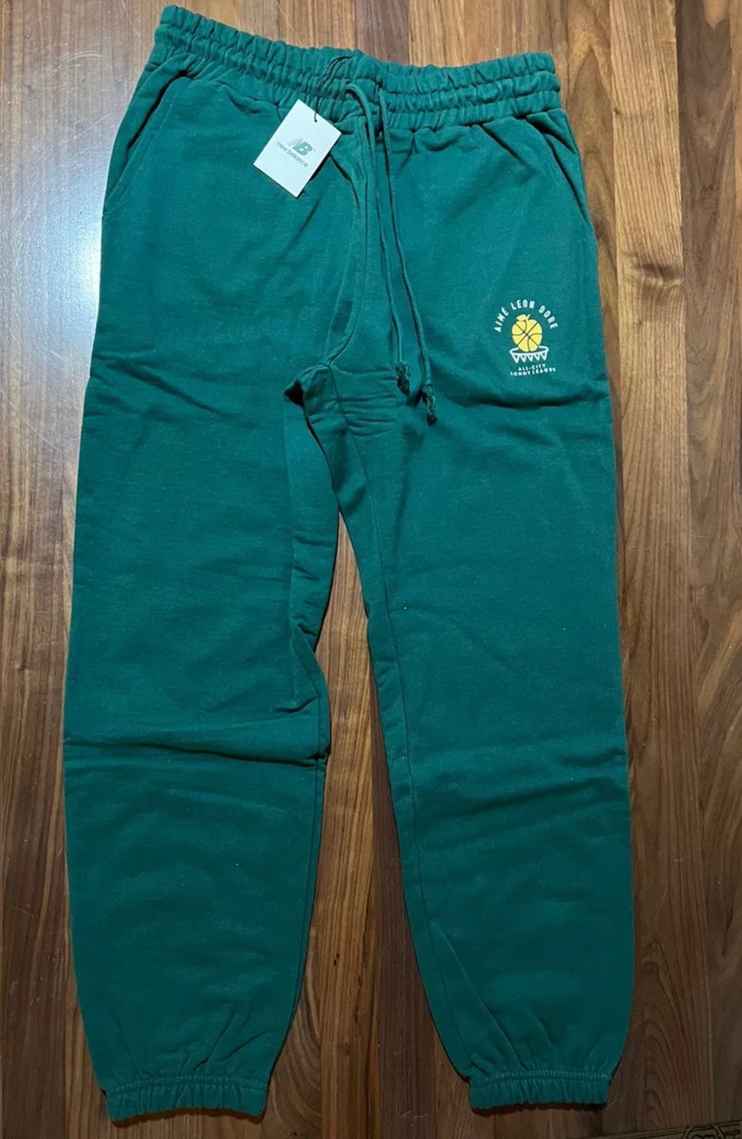 Aime Leon Dore × New Balance Aime Leon Dore New Balance SONNY NY Green Sweatpants Joggers Size US 34 / EU 50 - 1 Thumbnail