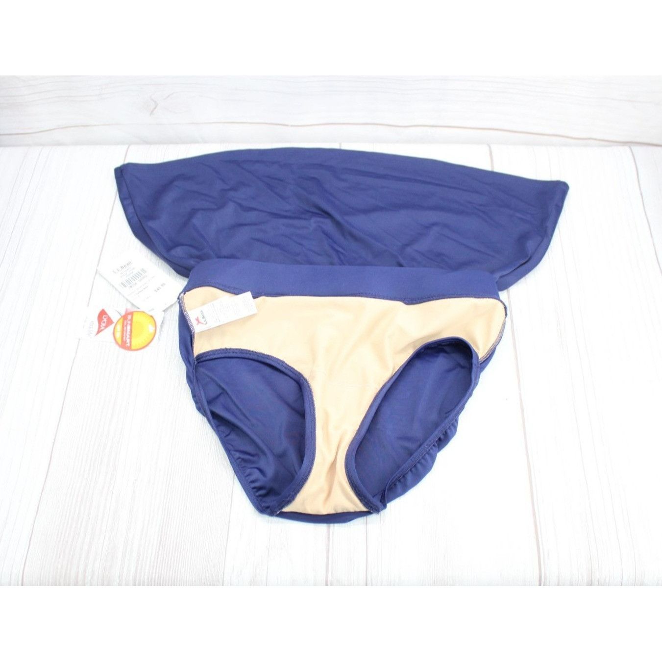 L.L. Bean × Swims LL Bean Lycra BeanSport Swimwear Skirted Bottom Size 30" / US 8 / IT 44 - 5 Thumbnail