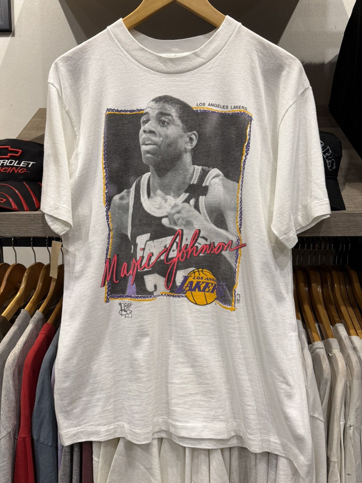 NBA × Vintage Vintage 90s Magic Johnson T-Shirt Size US L / EU 52-54 / 3 - 2 Thumbnail