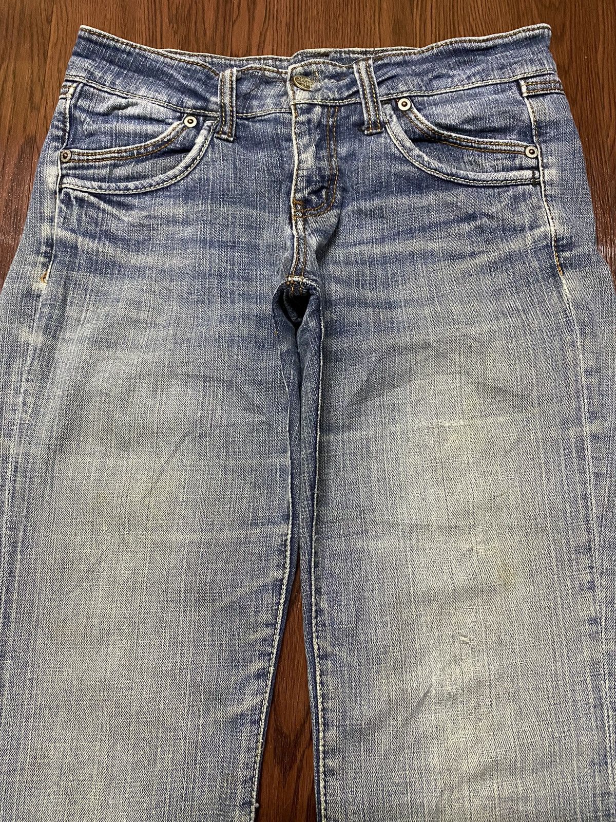 Japanese Brand Vintage Japanese Brands Blue Wash Distressed Flare Jeans Size US 29 - 3 Thumbnail