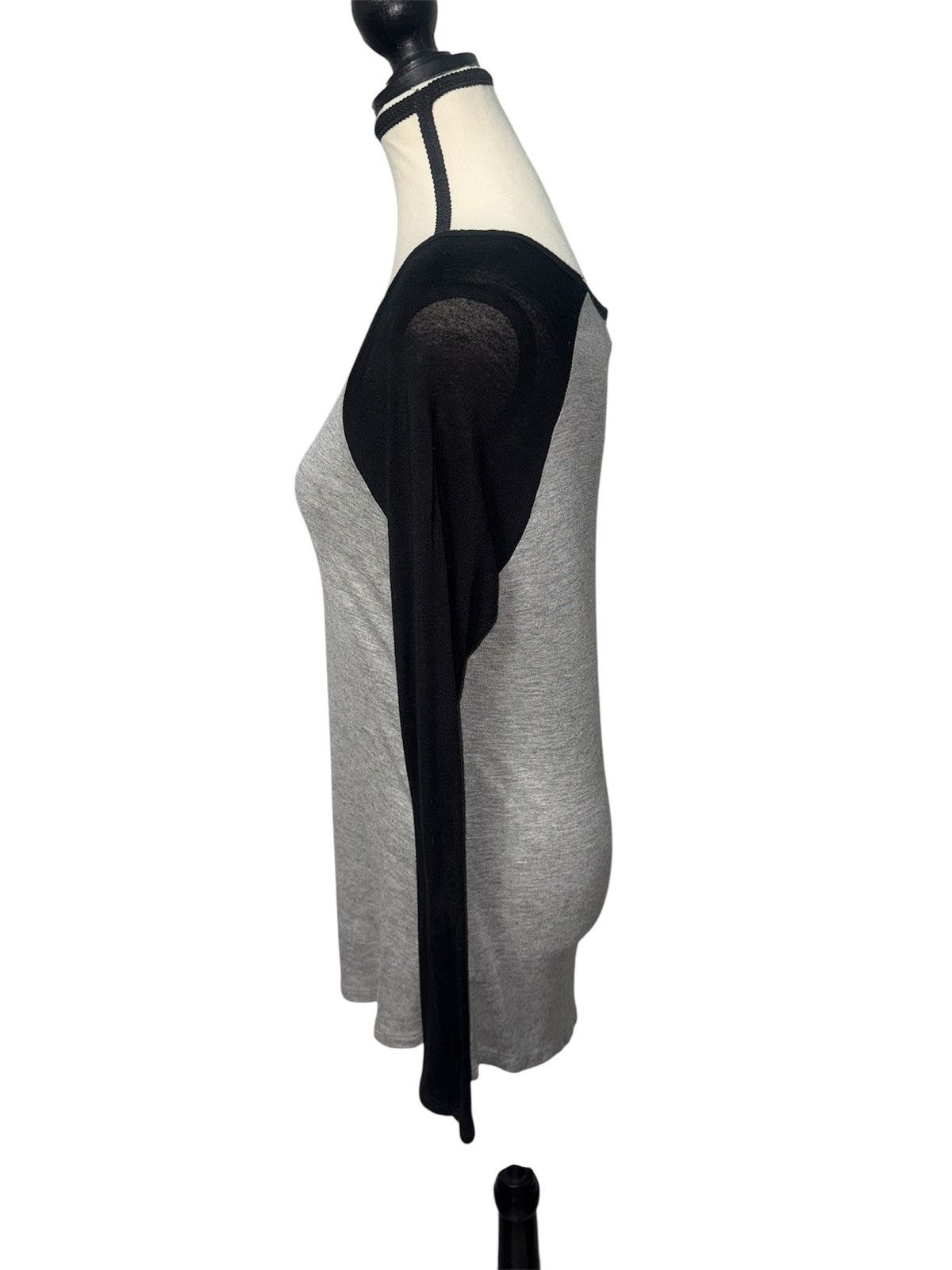 Other Women’s Active USA Black & Grey Long Sleeve Top Small Excellent Condition - New Size S / US 4 / IT 40 - 2 Thumbnail