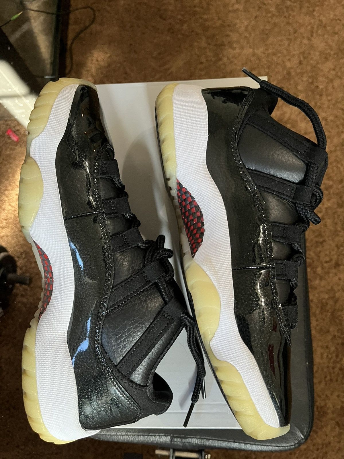 Jordan Brand Air Jordan 11 Retro Low Size US 8 / EU 41 - 5 Thumbnail