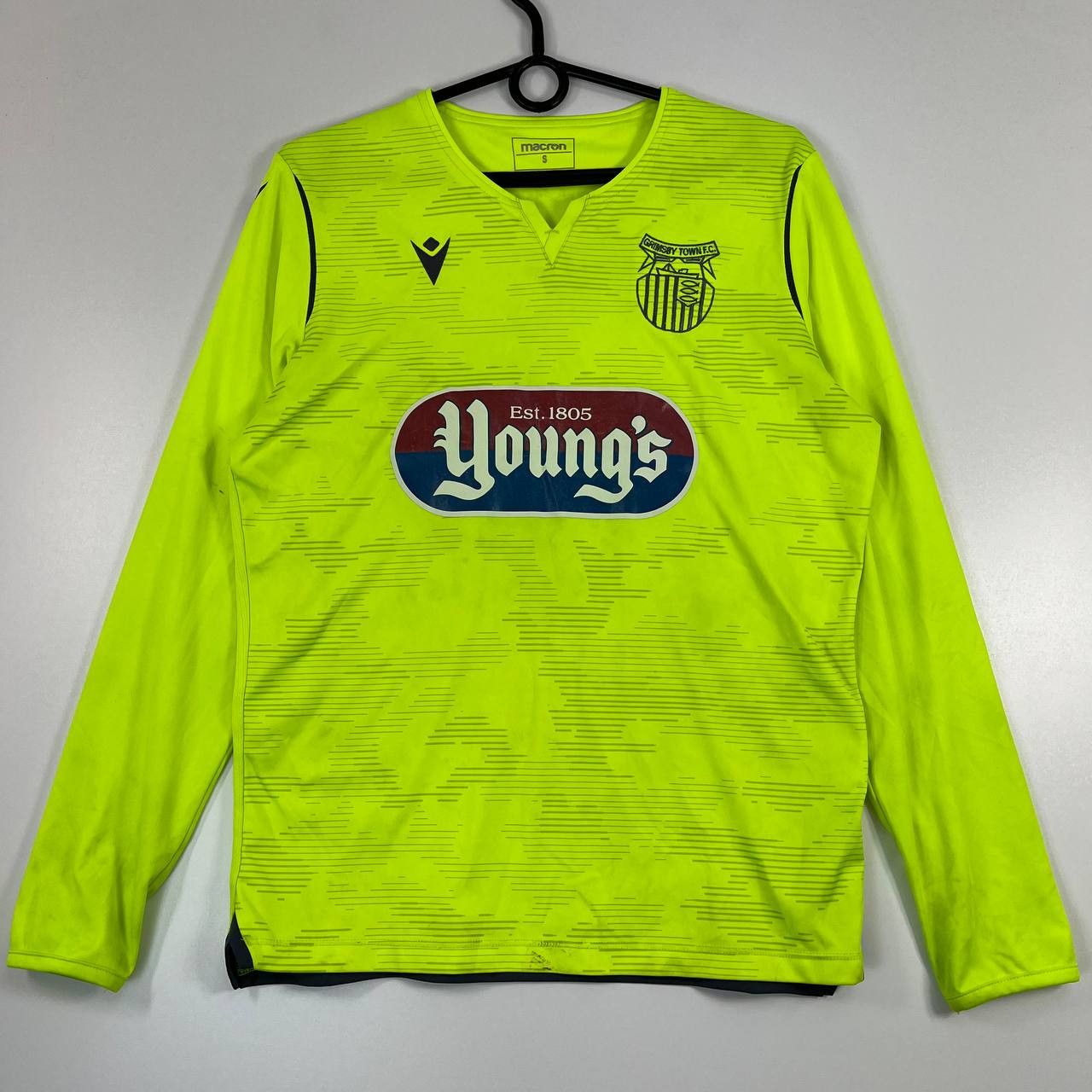 Macron Grimsby Town Goalkeeper Shirt Football Jersey Macron Sz S Size US S / EU 44-46 / 1 - 1 Thumbnail