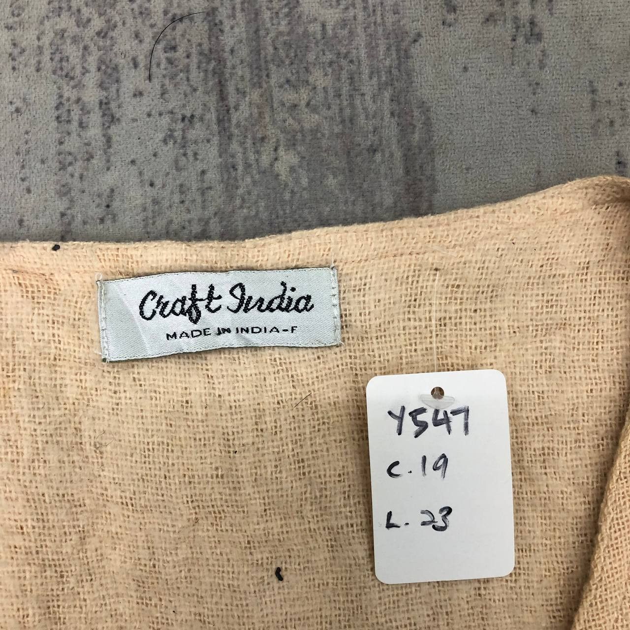 Vintage Y547 CRAFT INDIA ART KNITWEAR VESTS Size US M / EU 48-50 / 2 - 5 Thumbnail