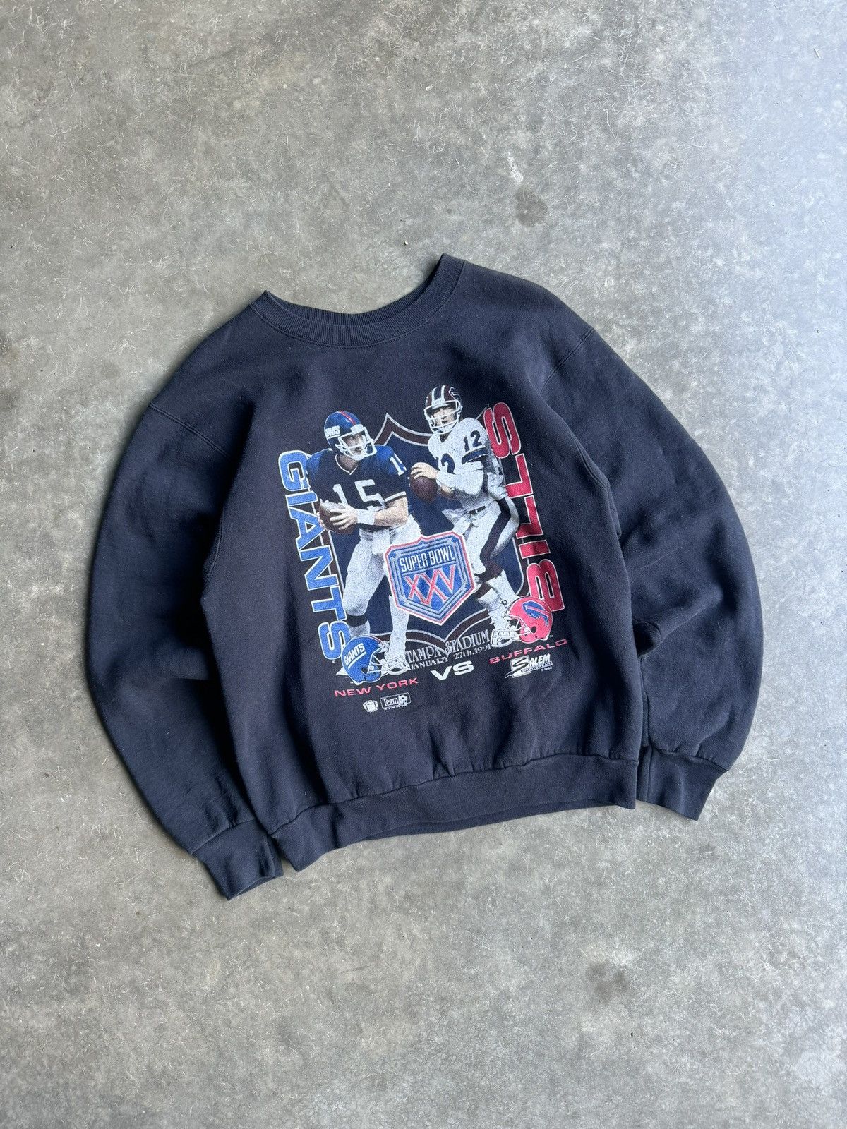 Salem Sportswear 1991 Buffalo Bills Made in U.S.A Graphic Vintage Crewneck Size US M / EU 48-50 / 2 - 4 Thumbnail
