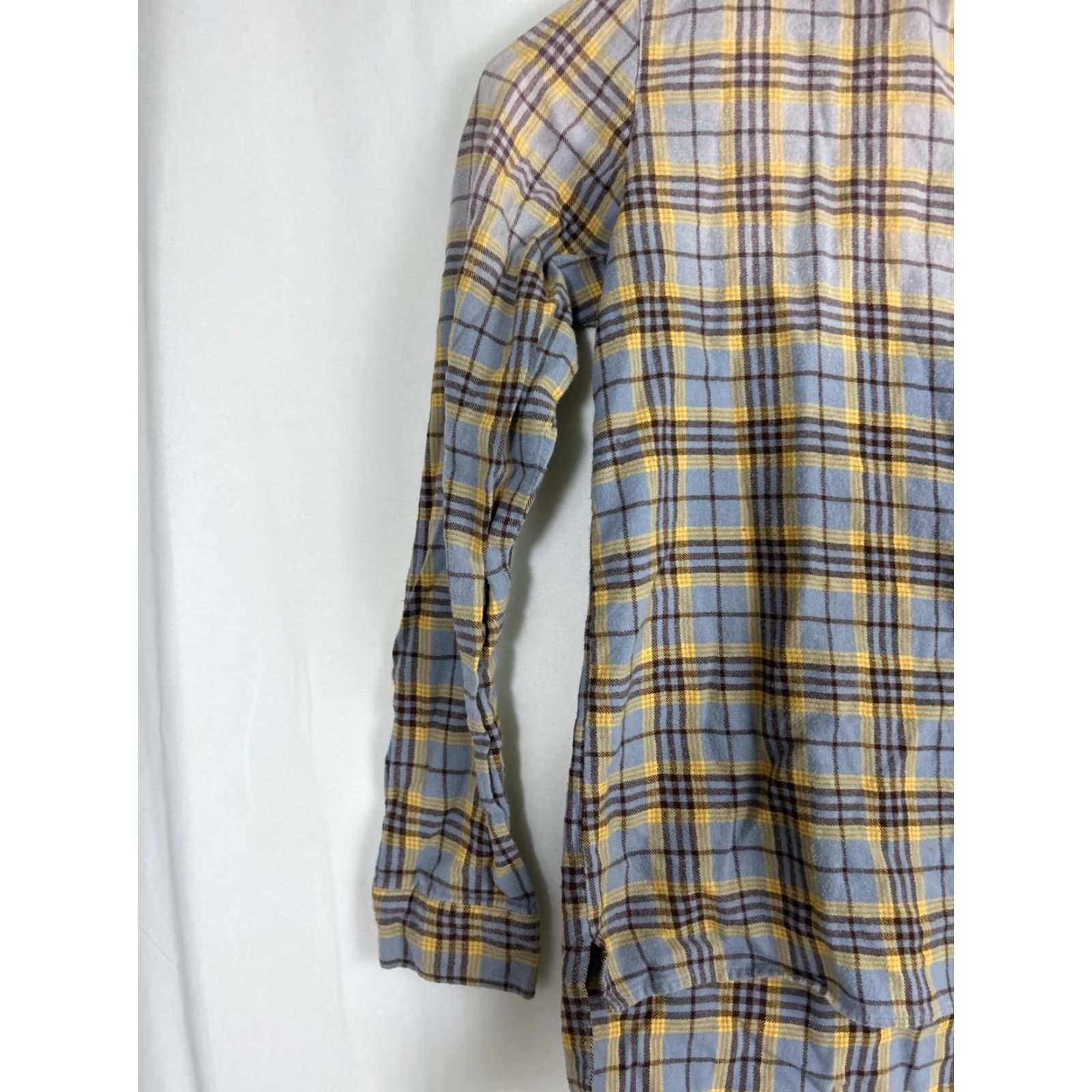 Vintage BKE Womens Long Sleeve Flannel Button-Up Plaid Blue Brown Ombre M Shirt Womens Size M / US 6-8 / IT 42-44 - 2 Thumbnail