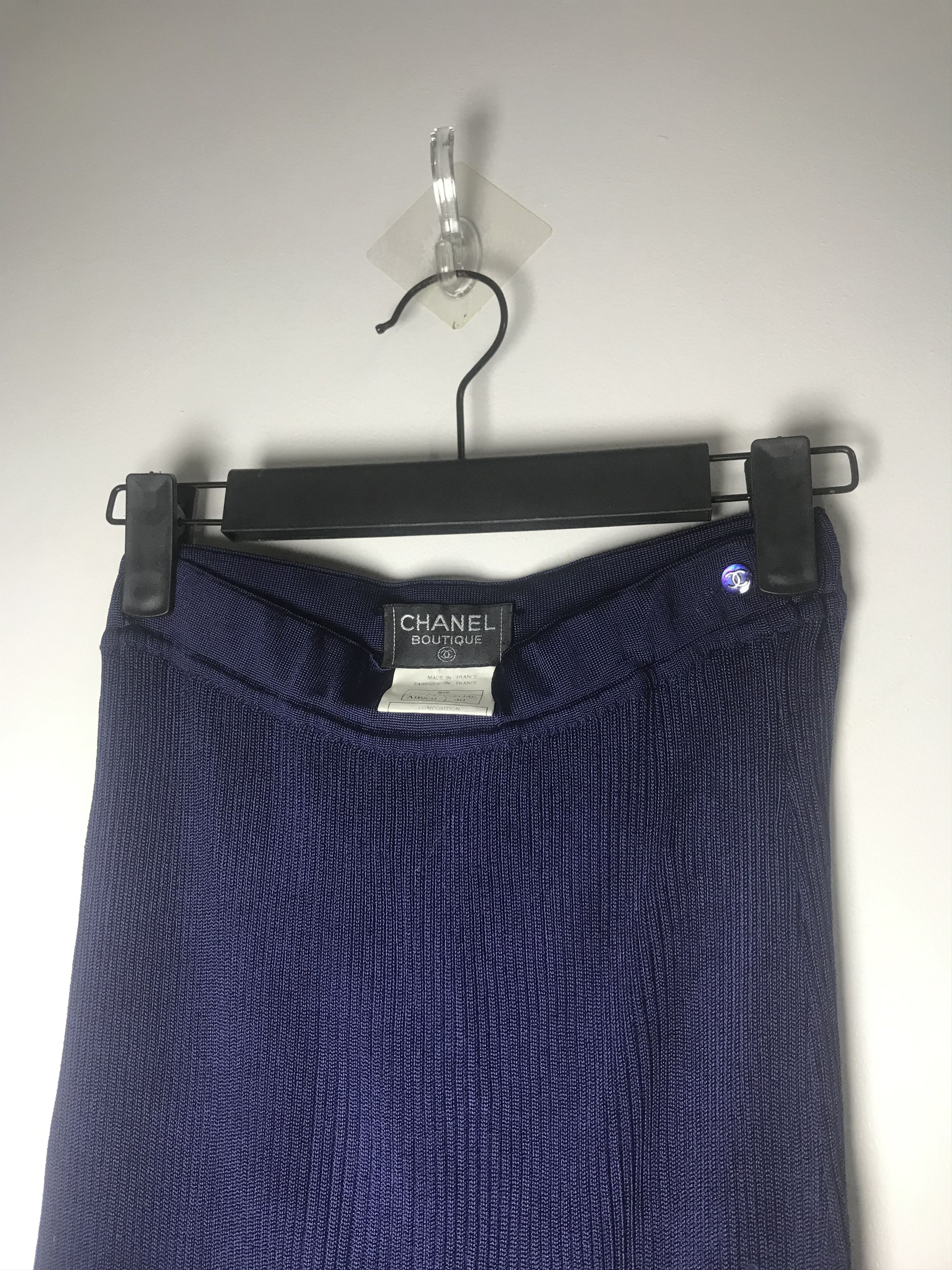Chanel Chanel Knitted Maxi Skirt Size 22" - 2 Thumbnail