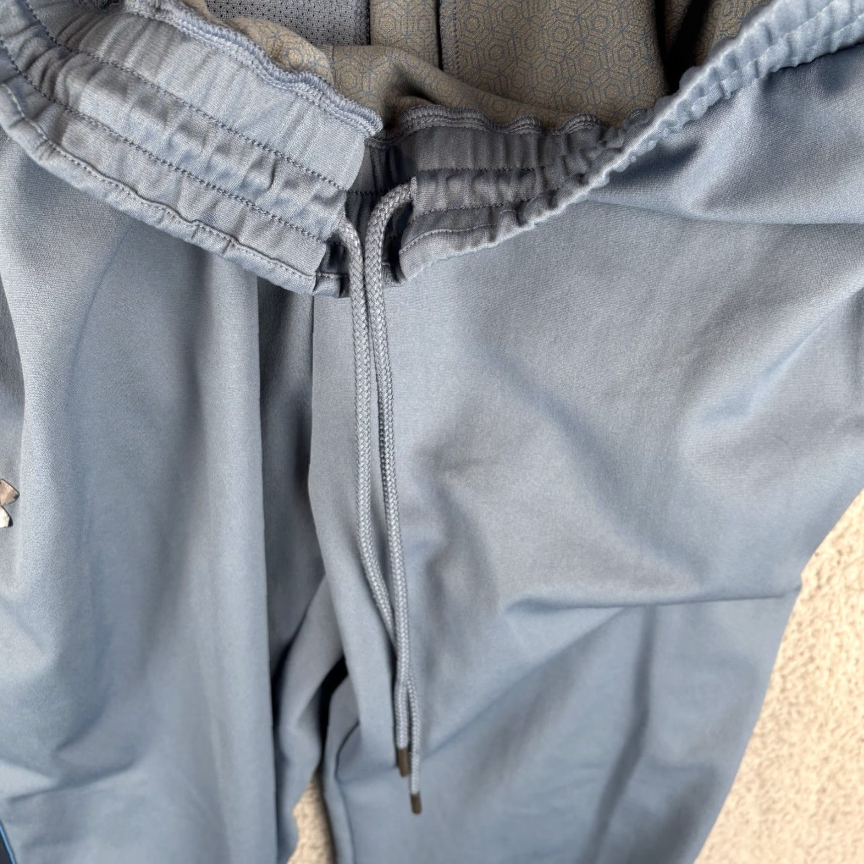 Under Armour Under Armour Jogger Track Pants Mens 2XL Blue Navy Stripe Recover Knit Celliant Knit Athletic Training Pants Mens 2XL Blue Stripe Size US 39 - 6 Thumbnail