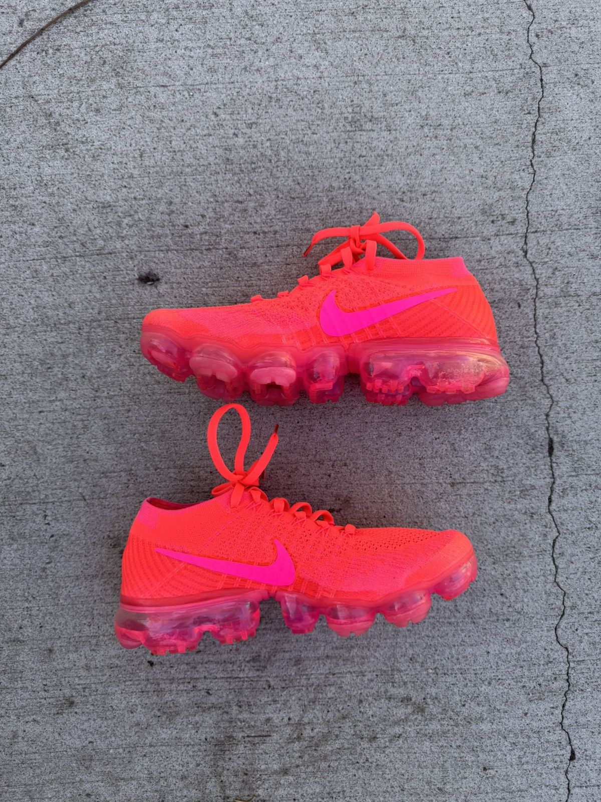 Nike Nike Air VaporMax Hyper Punch Size US 7.5 / IT 37.5 - 2 Thumbnail