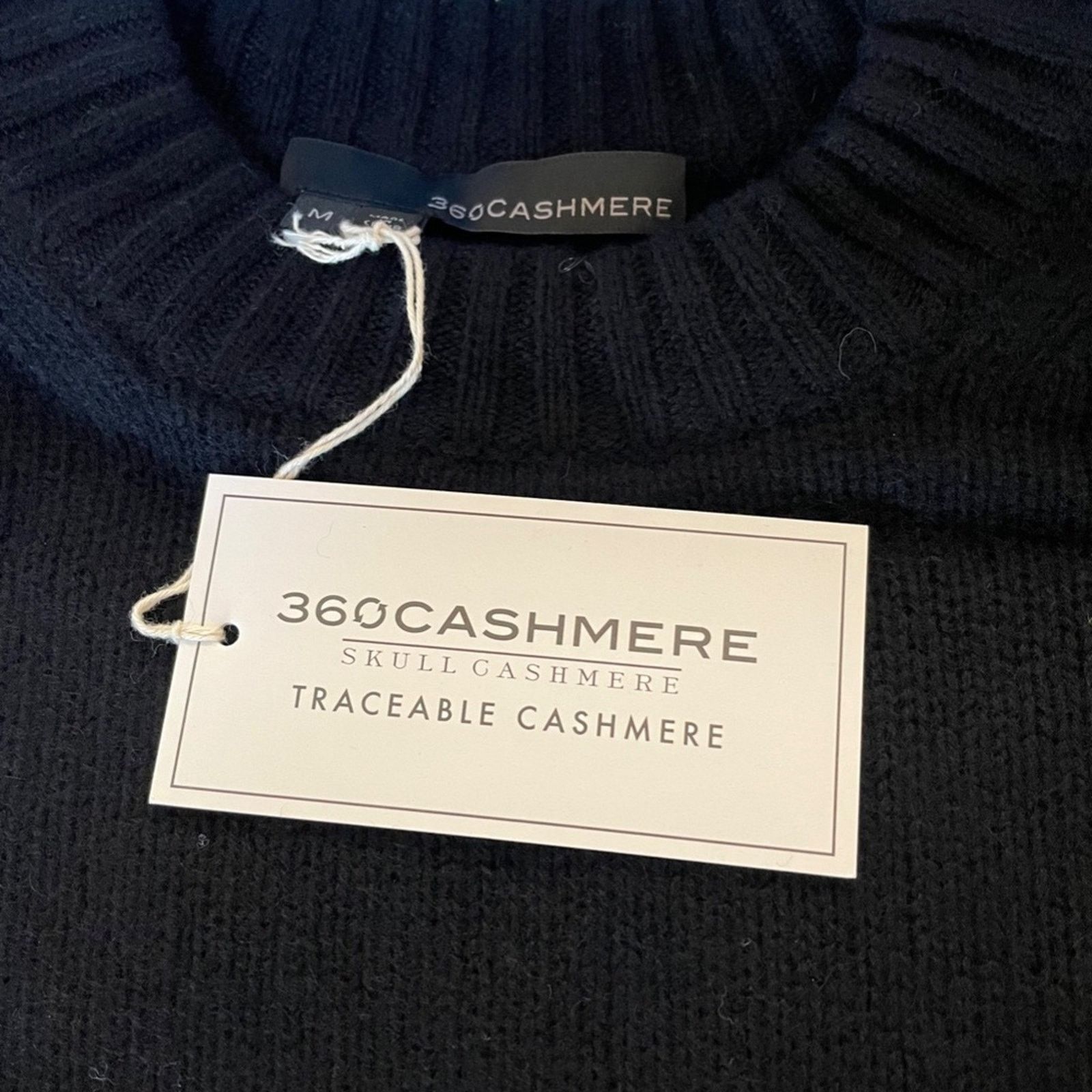 360Cashmere Alex Ribbed Trim Cashmere Sweater from 360 Cashmere Size M / US 6-8 / IT 42-44 - 4 Thumbnail