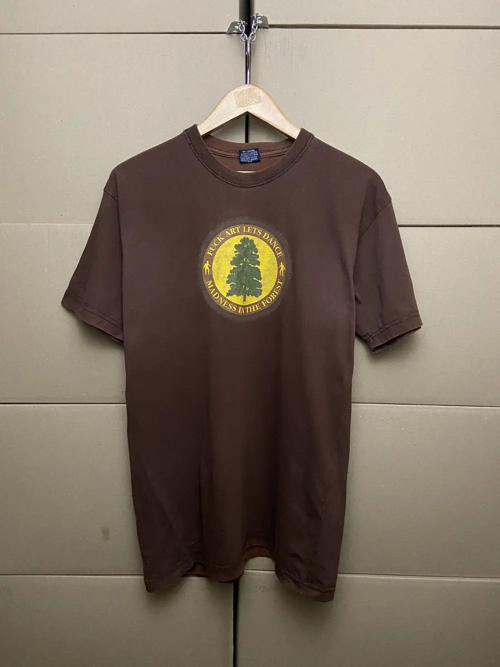 Band Tees RARE VINTAGE MADNESS FOREST TOUR UK ROCK BAND TEE T SHIRT Size US M / EU 48-50 / 2 - 1 Thumbnail