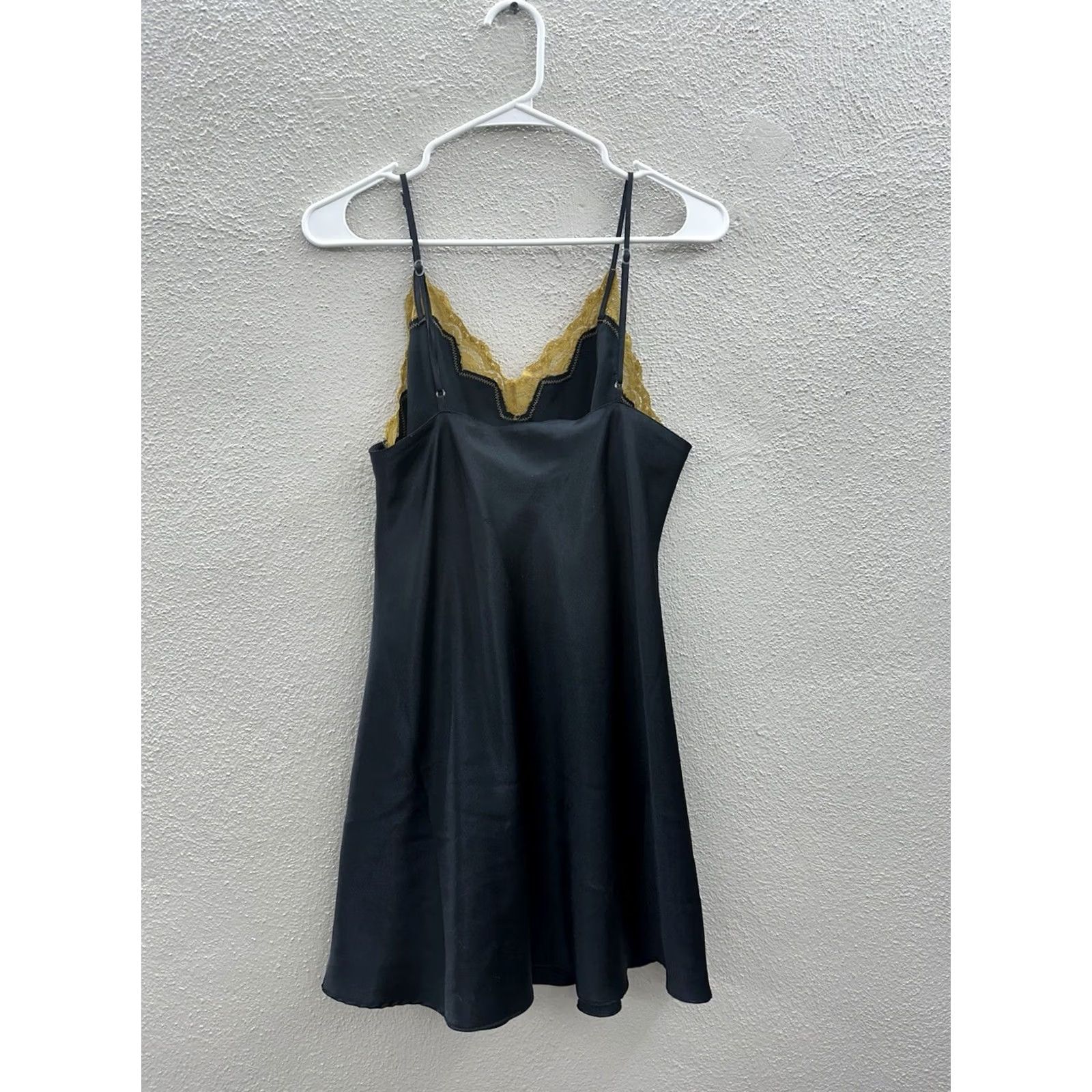 Vintage VINTAGE Edgemont Womens Nightgown Gown Sleeveless V-Neck Black 80s 90s Nightwear VTG Womens M Black Lace Trim Size ONE SIZE - 5 Thumbnail