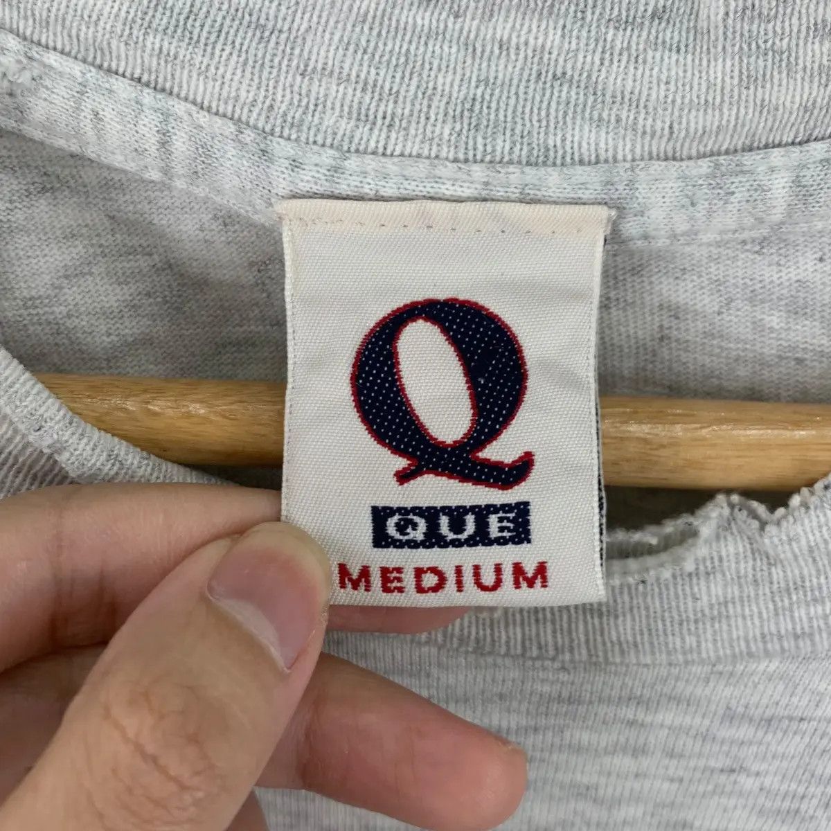 Vintage Vintage 90’ QUE SURF SKATE Made In USA Floral Tee Shirt Size US M / EU 48-50 / 2 - 5 Thumbnail