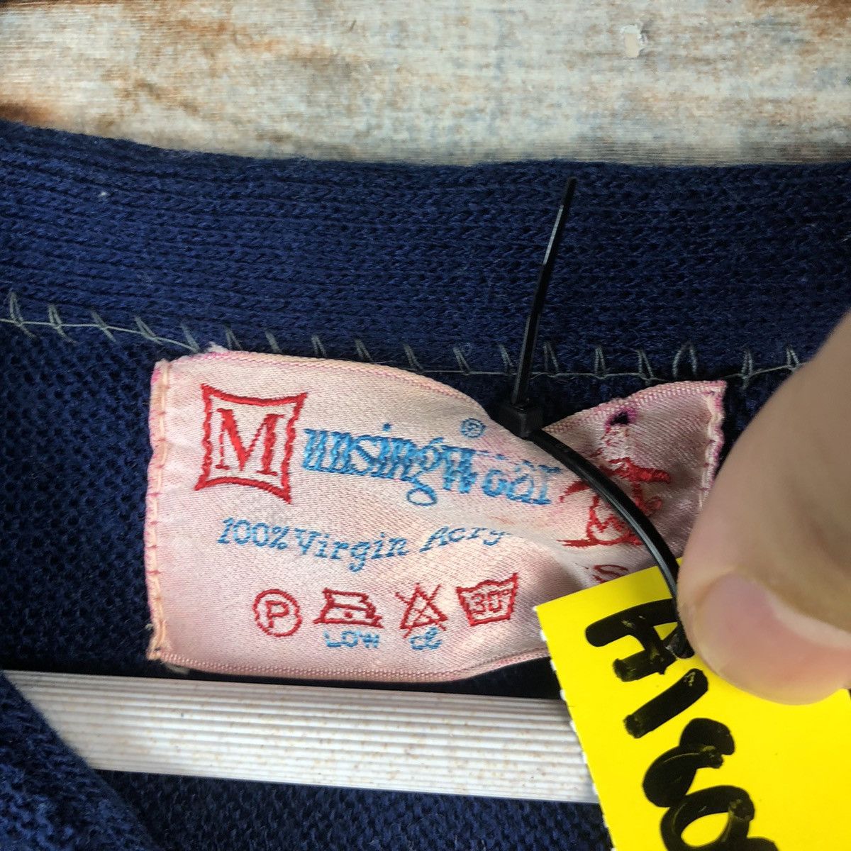 Homespun Knitwear × Japanese Brand Munsing Wear vintage Dark blue Knitwear #A1804 Size US S / EU 44-46 / 1 - 9 Thumbnail