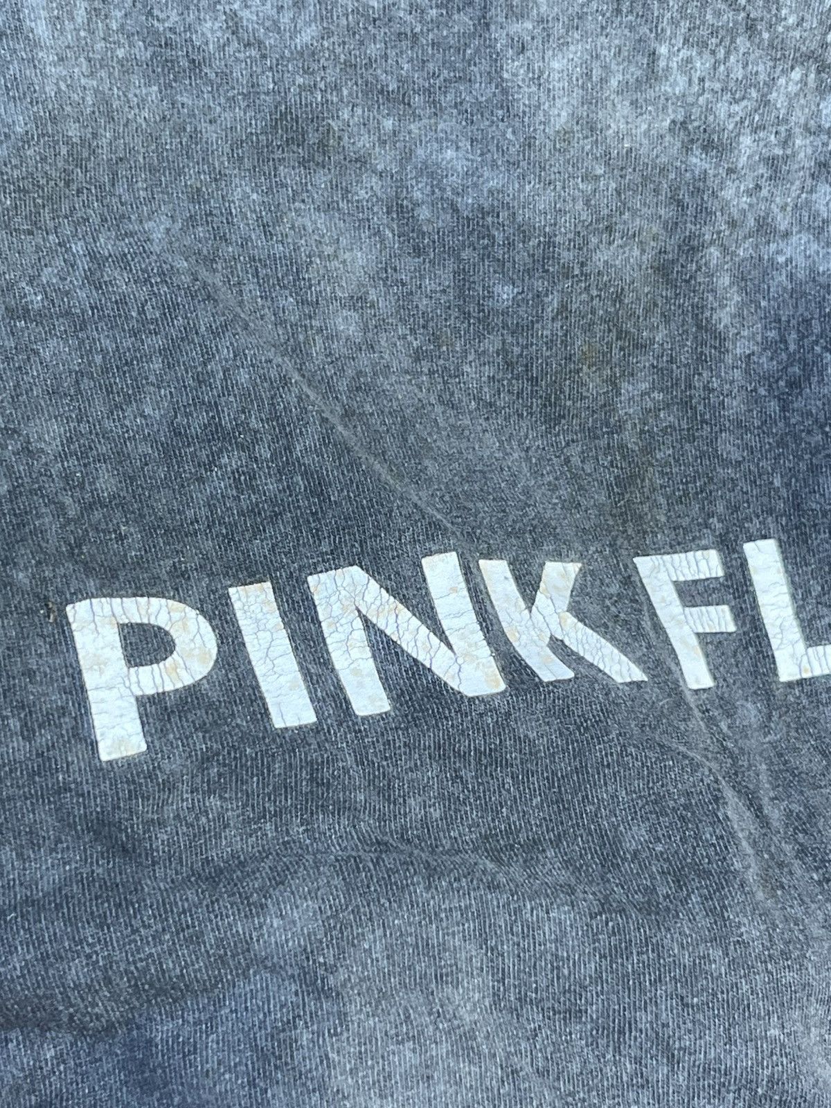 Band Tees × Pink Floyd × Vintage Vintage Pink Floyd The Wall Thrashed Distressed T Shirt Tee Size US M / EU 48-50 / 2 - 17 Thumbnail