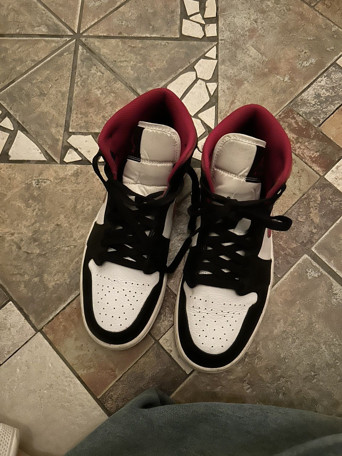 Jordan Brand Air Jordan 1 Mid ‘Black Gym Red’ Size US 8.5 / EU 41-42 - 3 Thumbnail