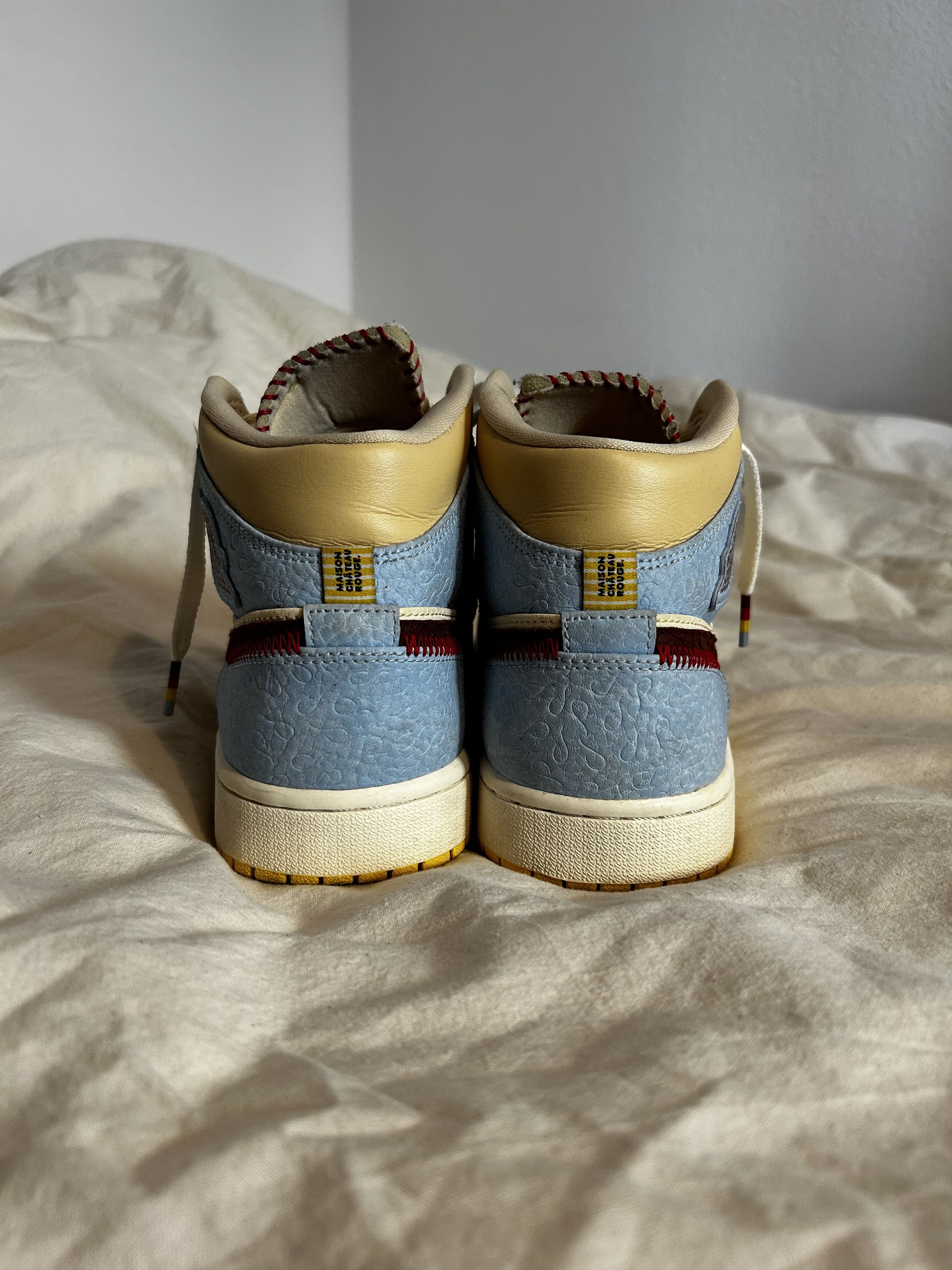 Nike Jordan x Maison chateau rouge Size US 9 / EU 42 - 3 Thumbnail