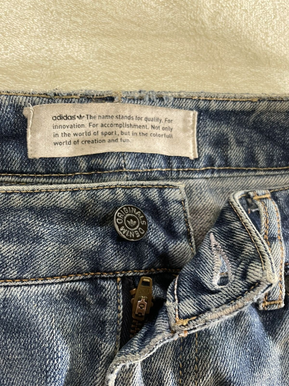 Adidas Vintage Adidas Faded Distress Blue Denim Jeans Size US 33 - 6 Thumbnail