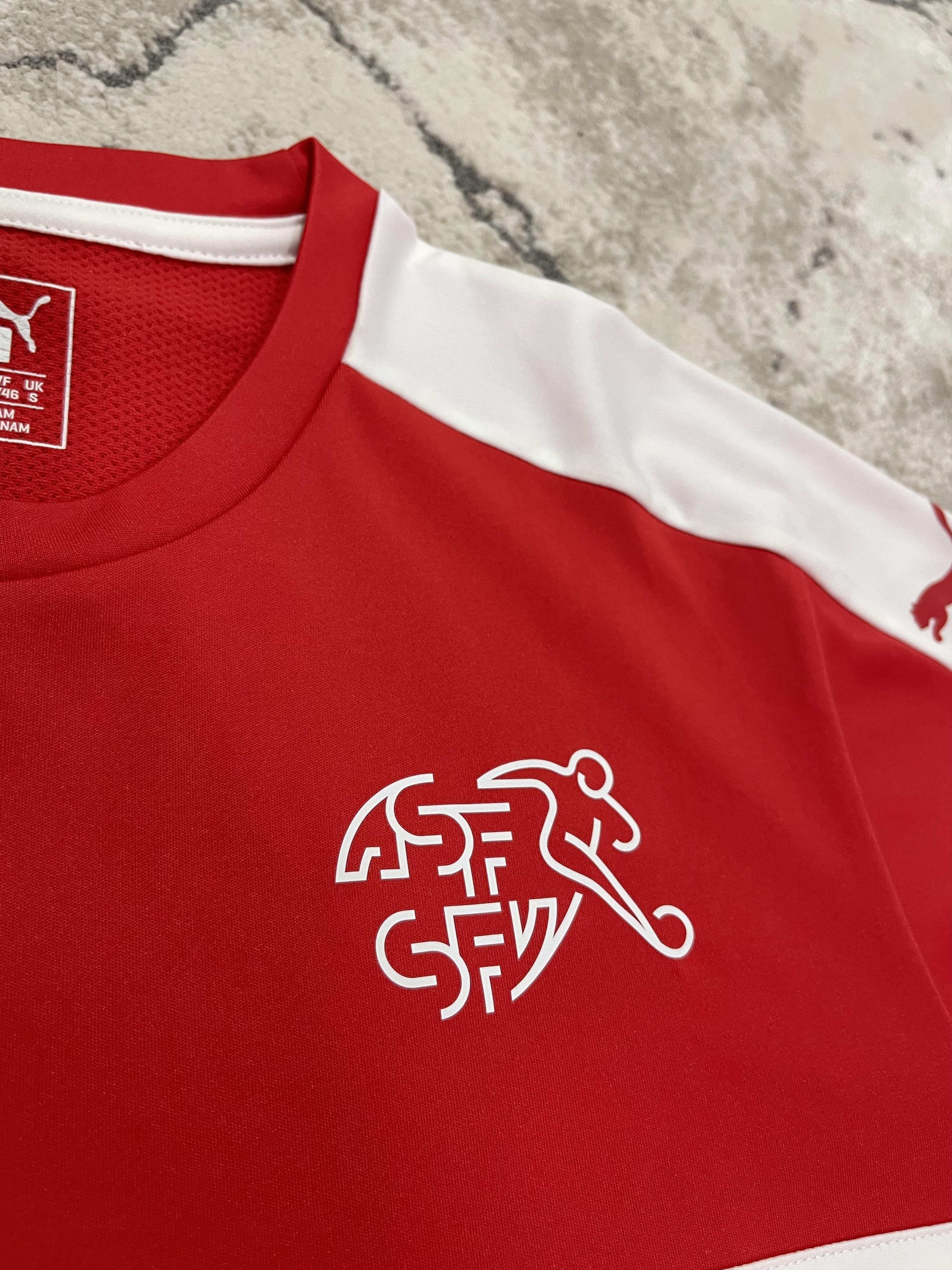 Puma Puma Switzerland Training Tee – Size S Size US S / EU 44-46 / 1 - 9 Thumbnail