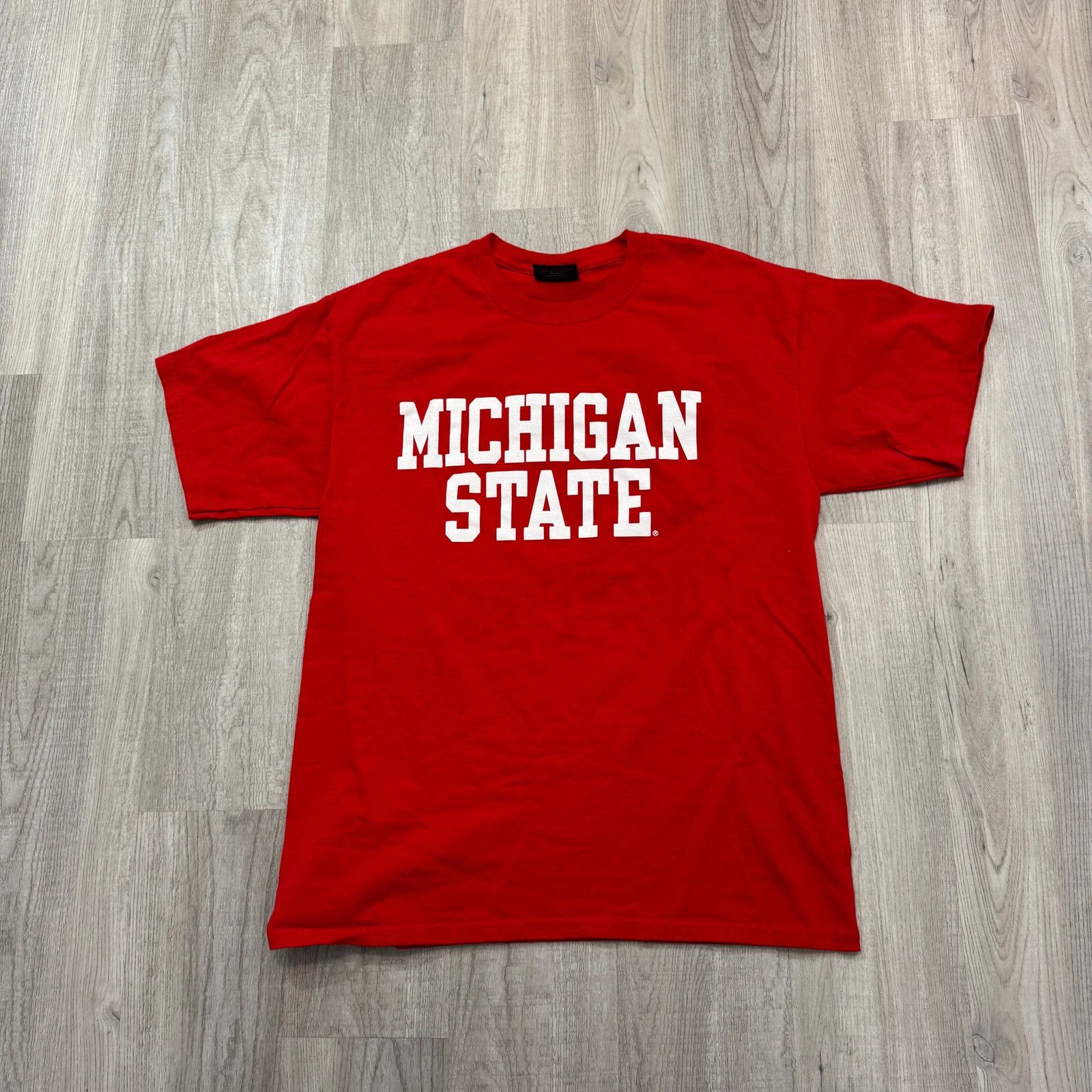 Vintage Vintage Michigan State Shirt Men's Large Red y2k Spellout Size US L / EU 52-54 / 3 - 1 Thumbnail