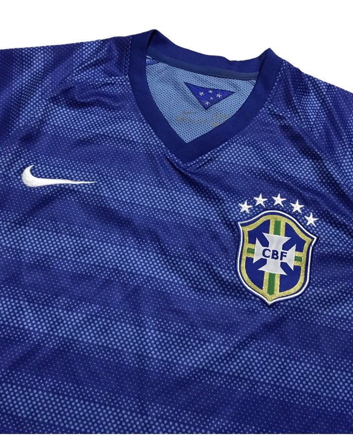 Nike × Vintage Brazil jersy 2014 Size US L / EU 52-54 / 3 - 2 Thumbnail