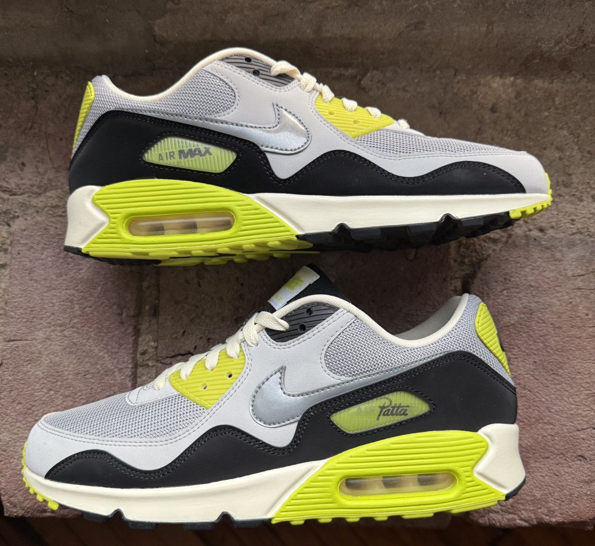 Nike × Patta Nike Air Max 90 x Patta “Cyber Waves” Size US 11 / EU 44 - 2 Thumbnail